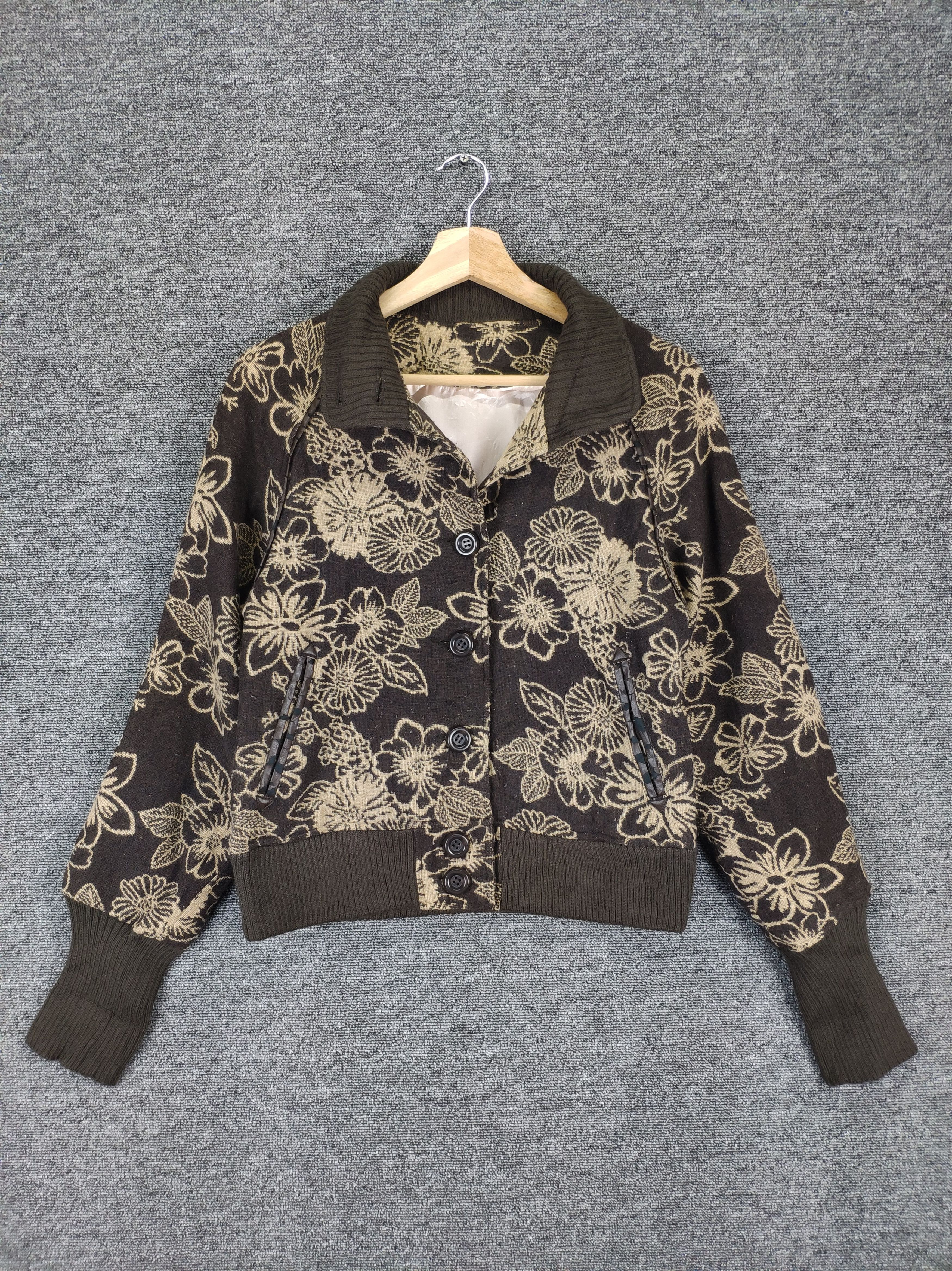 Aran Isles Knitwear × Japanese Brand Steal 💥 Vintage Knit Jacket Button Up Flower Fullprint Size S / US 4 / IT 40 - 1 Thumbnail