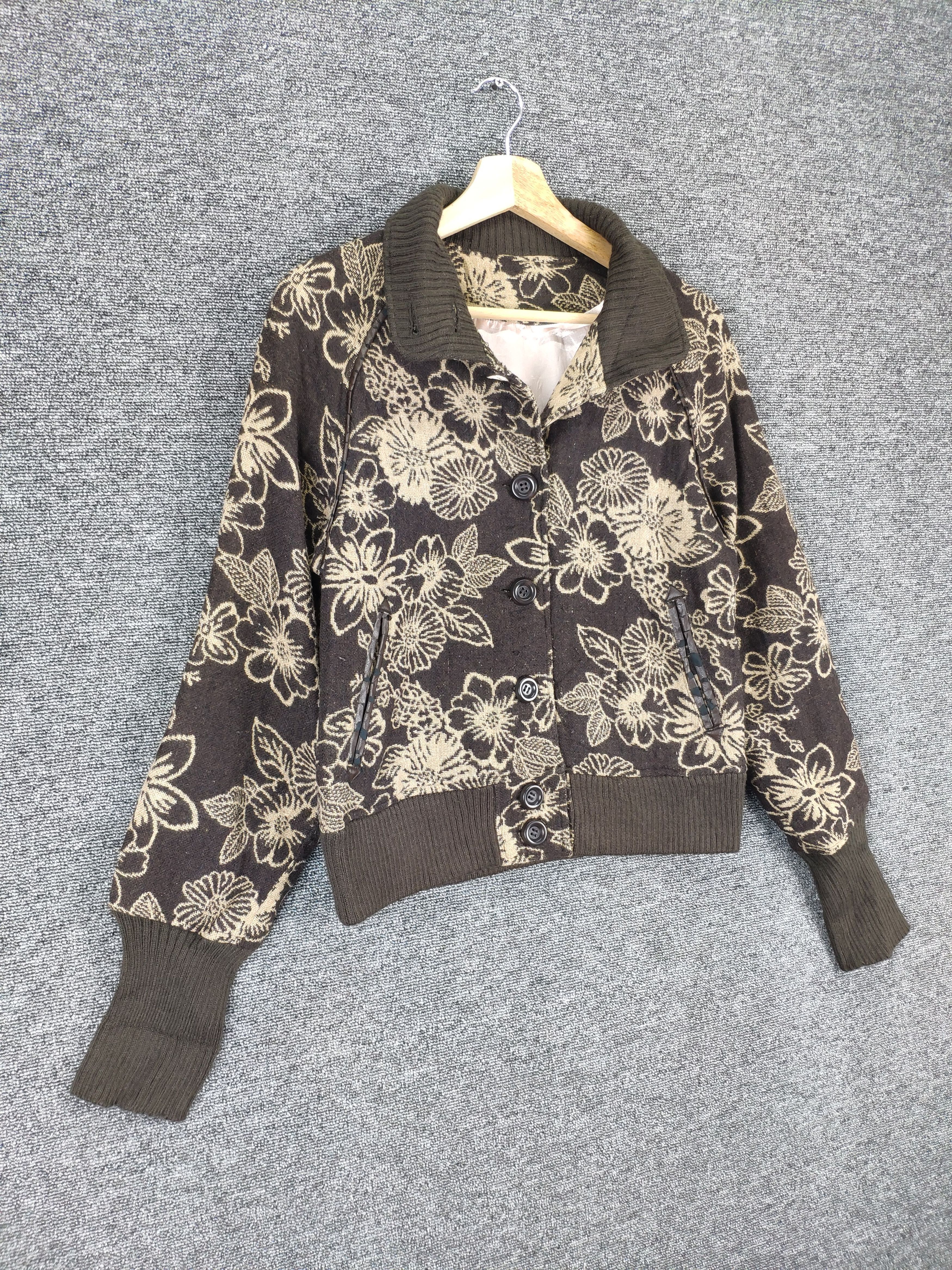 Aran Isles Knitwear × Japanese Brand Steal 💥 Vintage Knit Jacket Button Up Flower Fullprint Size S / US 4 / IT 40 - 3 Thumbnail