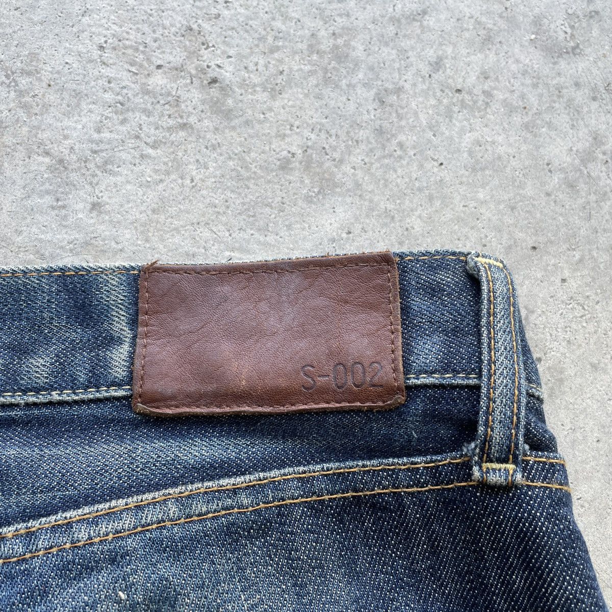 Japanese Brand Vintage Japanese Brand Uniqlo Denim Jeans Pants W37x32 Size US 37 - 10 Thumbnail