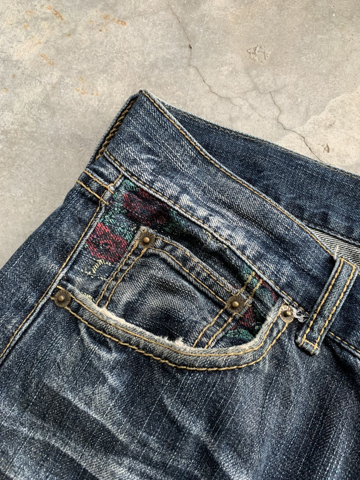 Japanese Brand Sukajan Dragon Embroided Denim Pant Size US 34 / EU 50 - 6 Thumbnail