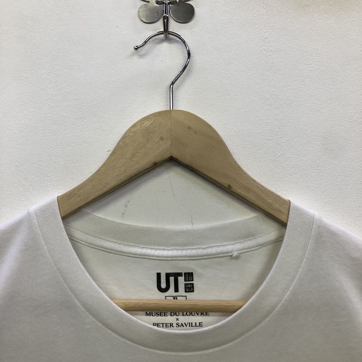 Uniqlo Uniqlo X Peter Saville Musee De Louvre Art Paris Tshirt Size US XL / EU 56 / 4 - 4 Thumbnail