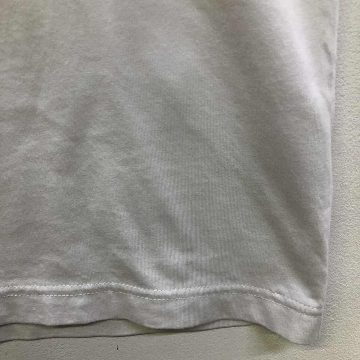Uniqlo Uniqlo X Peter Saville Musee De Louvre Art Paris Tshirt Size US XL / EU 56 / 4 - 7 Thumbnail