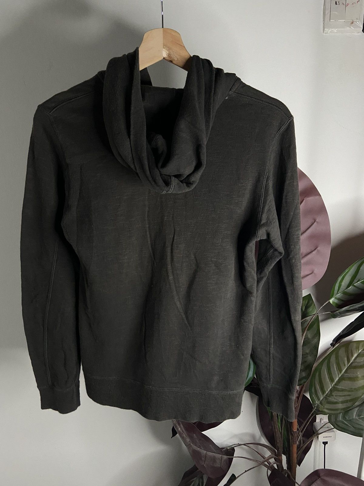 Undercover × Uniqlo UNDERCOVER HOODIE X UNIQLO❤️❤️😊 Size US S / EU 44-46 / 1 - 2 Thumbnail