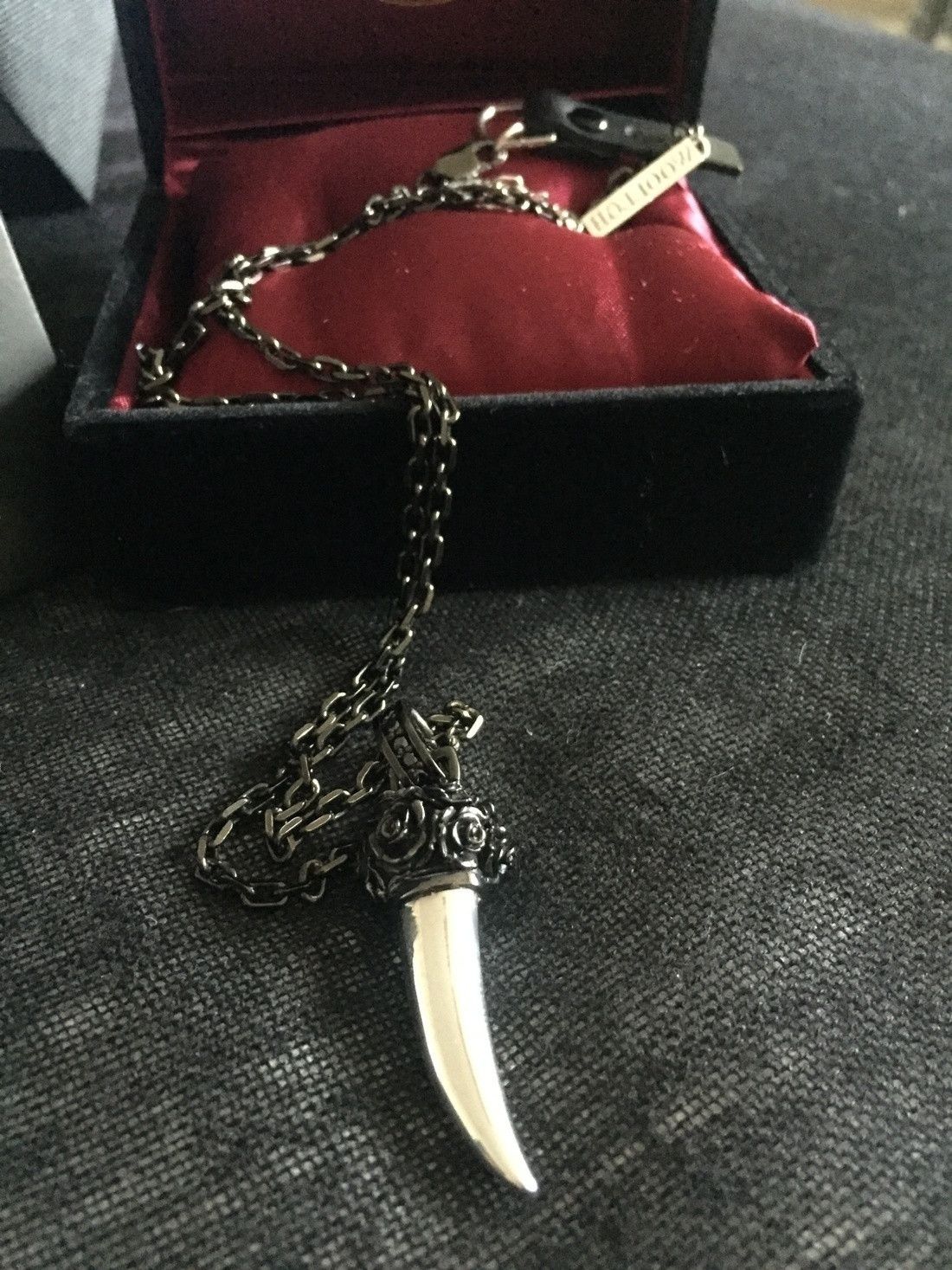 Other New in box silver 925 custom made horn and rose pendant Size ONE SIZE - 1 Thumbnail