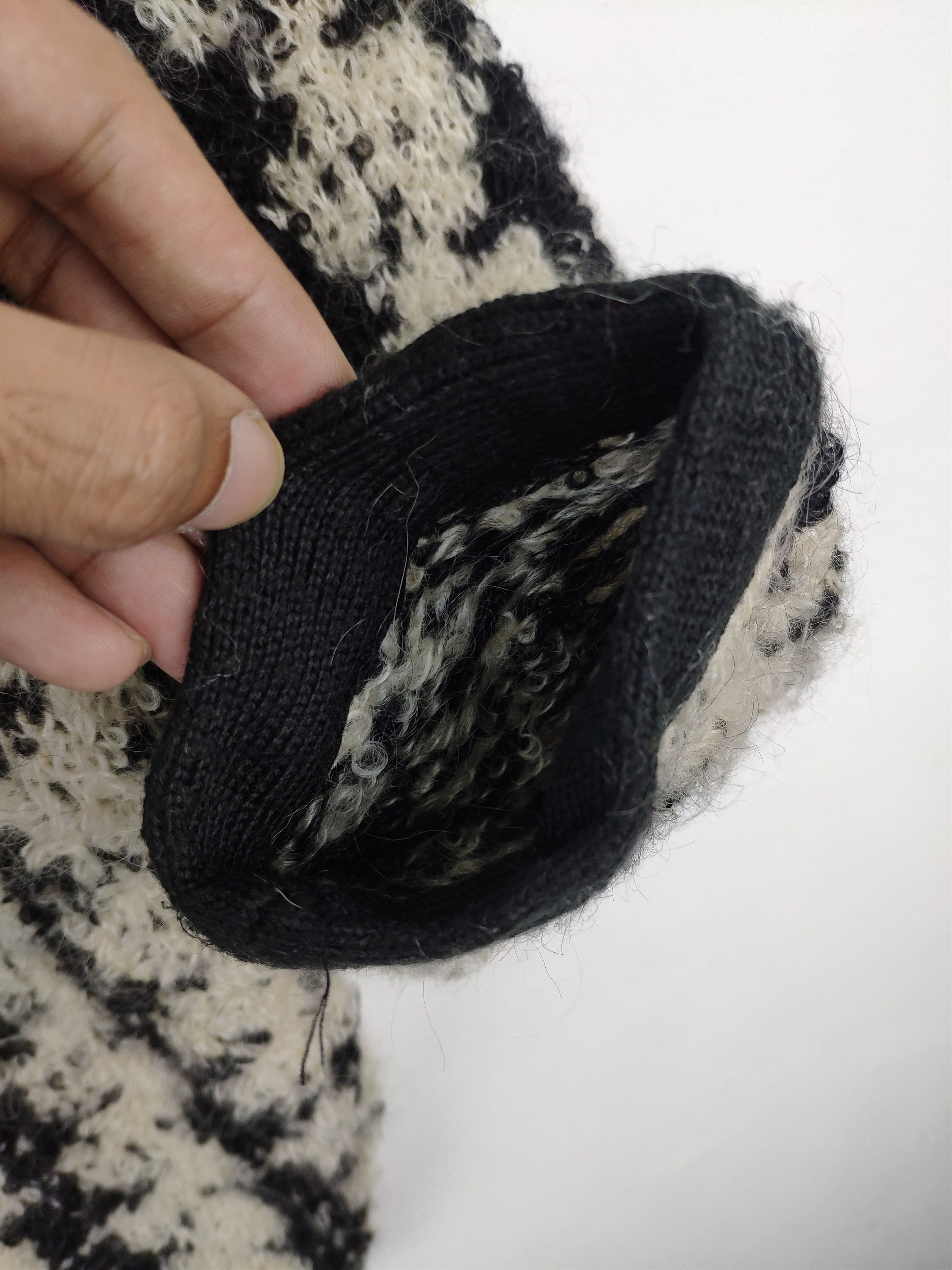 Japanese Brand Fuzzy Mohair Style Cardigan Sweater issey miyake style Size L / US 10 / IT 46 - 8 Thumbnail