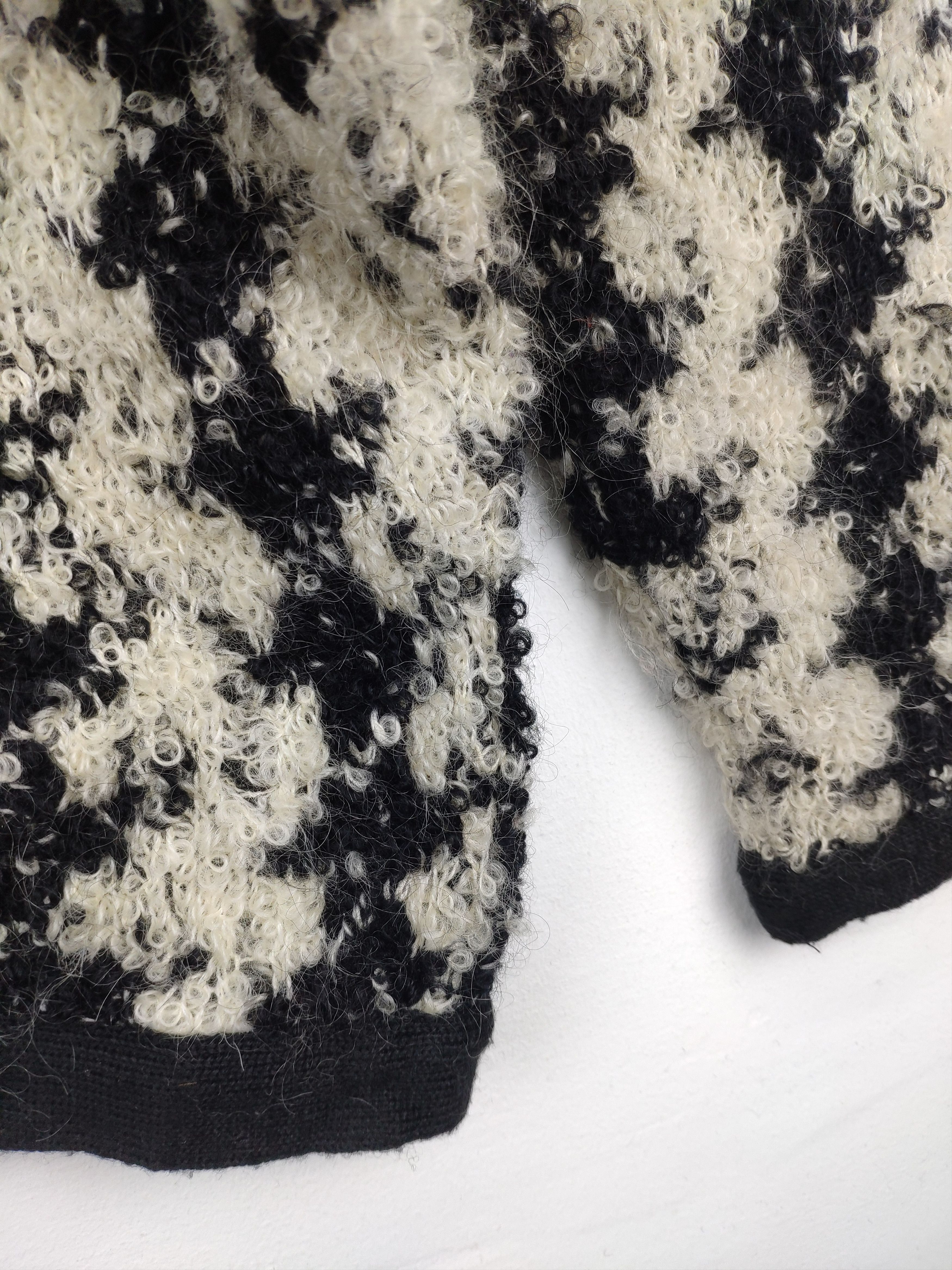 Japanese Brand Fuzzy Mohair Style Cardigan Sweater issey miyake style Size L / US 10 / IT 46 - 16 Thumbnail