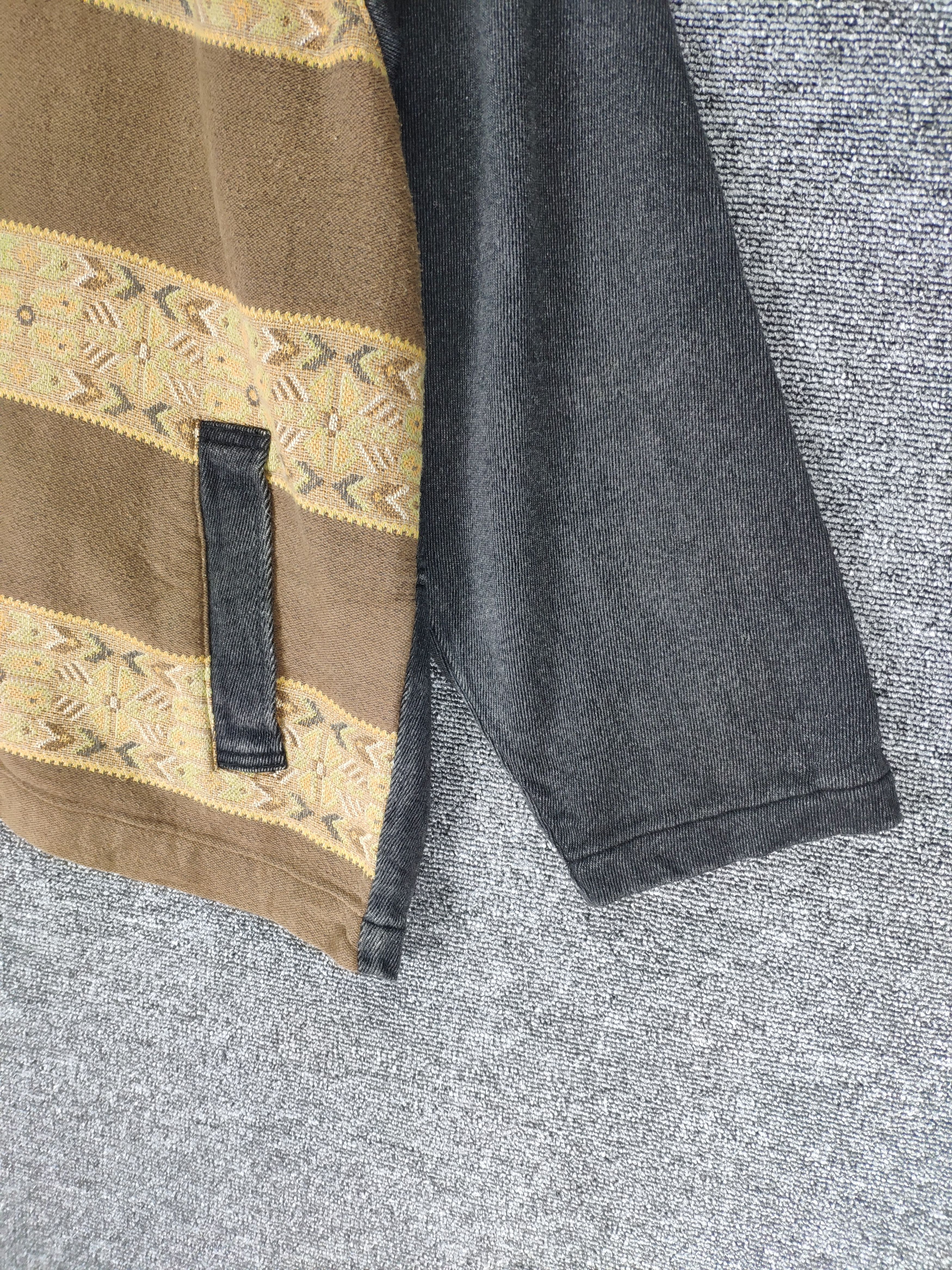 Japanese Brand × Vintage Steal 💥 Vintage Knit Cardigan Native Style Simple Life Size US M / EU 48-50 / 2 - 6 Thumbnail