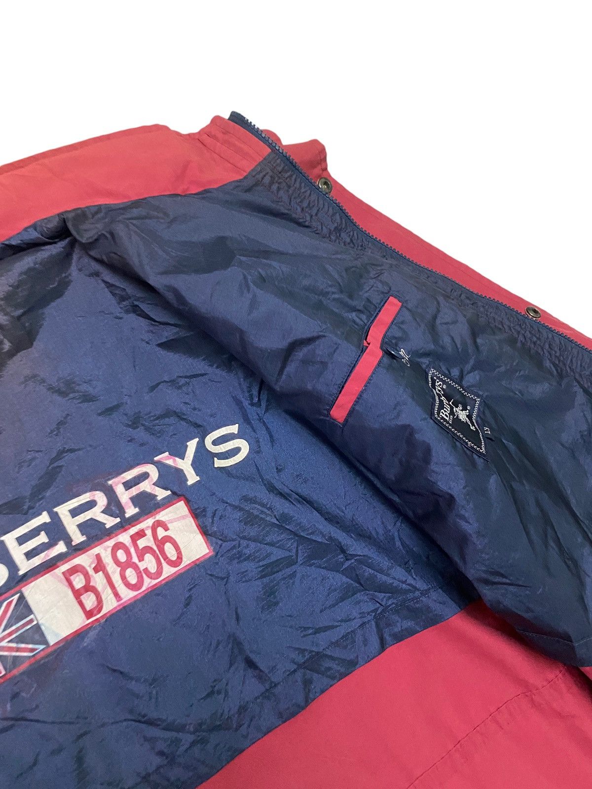 Burberry Vintage Classic Burberry B1856 Red Faded Jacket s46k Size US L / EU 52-54 / 3 - 15 Thumbnail