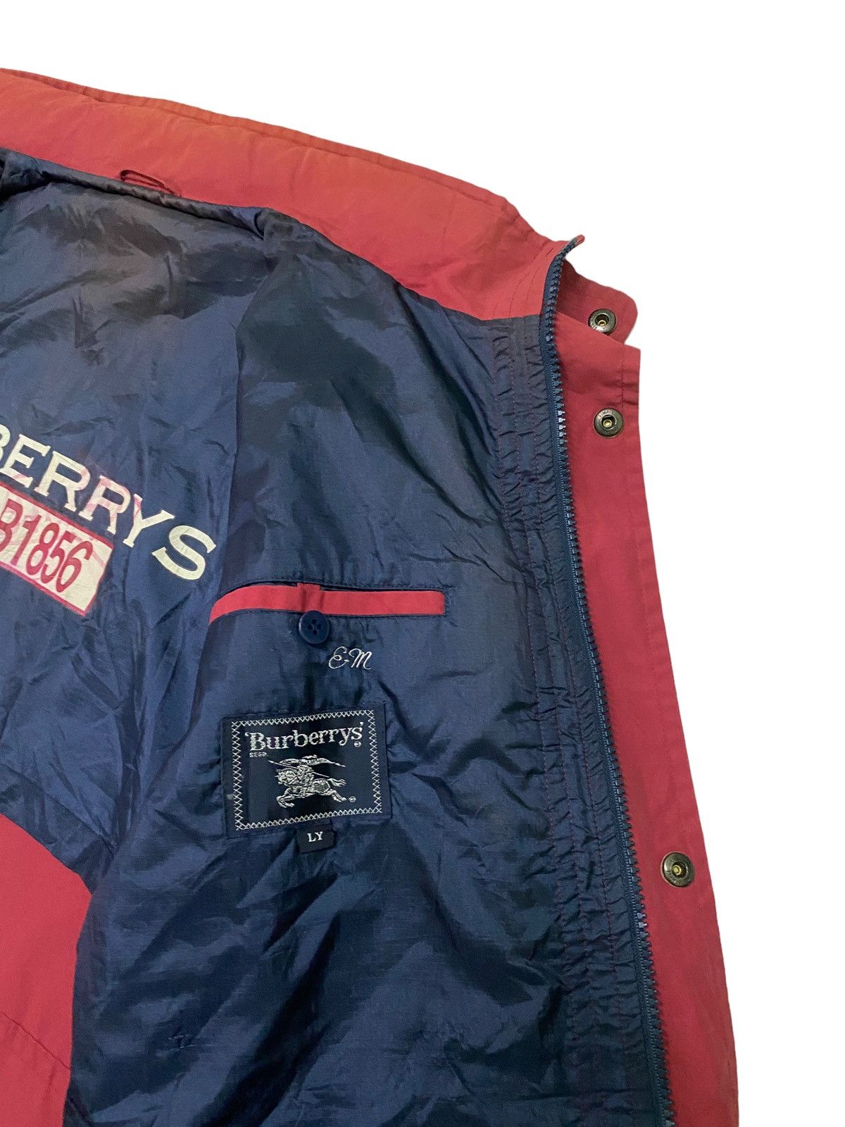 Burberry Vintage Classic Burberry B1856 Red Faded Jacket s46k Size US L / EU 52-54 / 3 - 18 Thumbnail