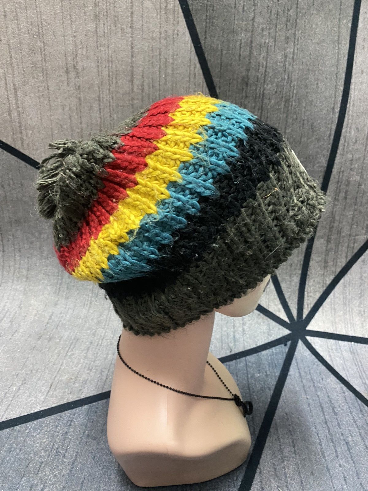 Dakine DAKINE Brand Rasta Stripes Patches Beanie Hat Size ONE SIZE - 1 Thumbnail