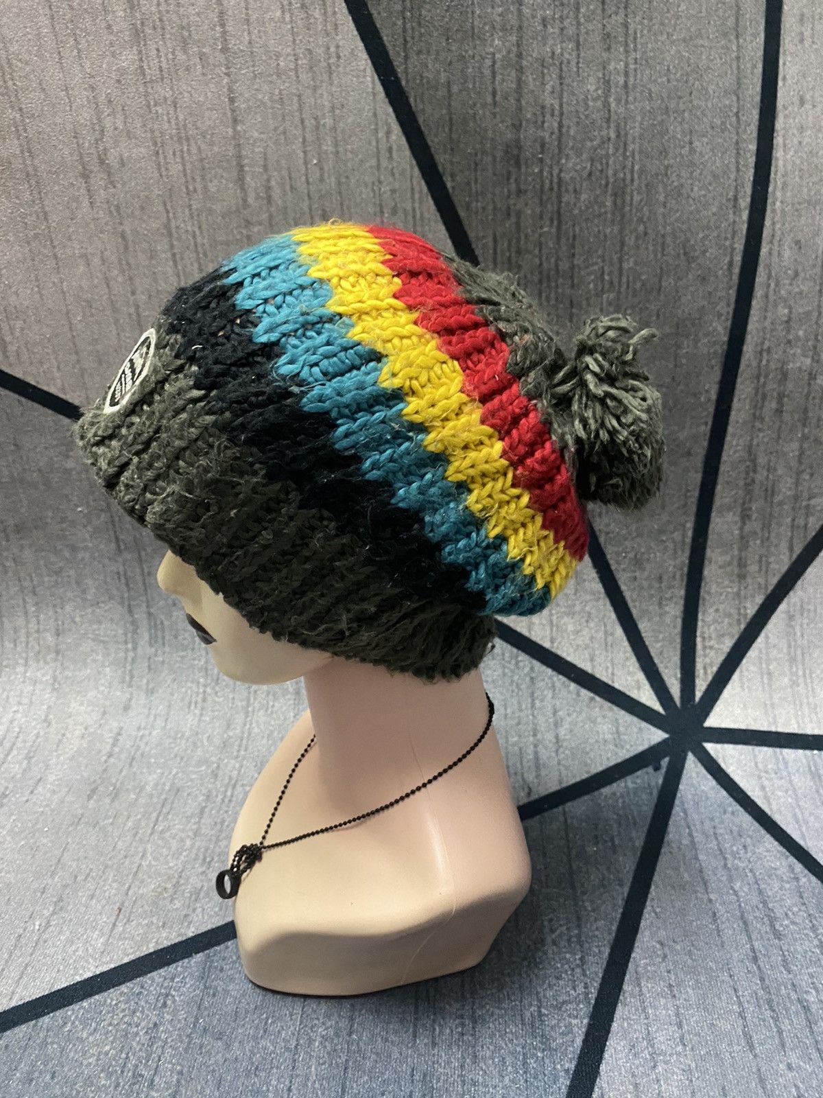 Dakine DAKINE Brand Rasta Stripes Patches Beanie Hat Size ONE SIZE - 3 Thumbnail