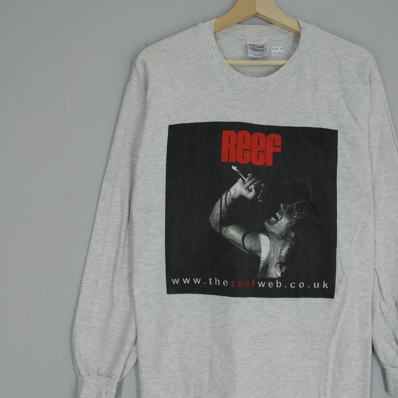 Band Tees Vintage 90s REEF Alternative Rock Band Indie Rock Music Size US M / EU 48-50 / 2 - 3 Thumbnail
