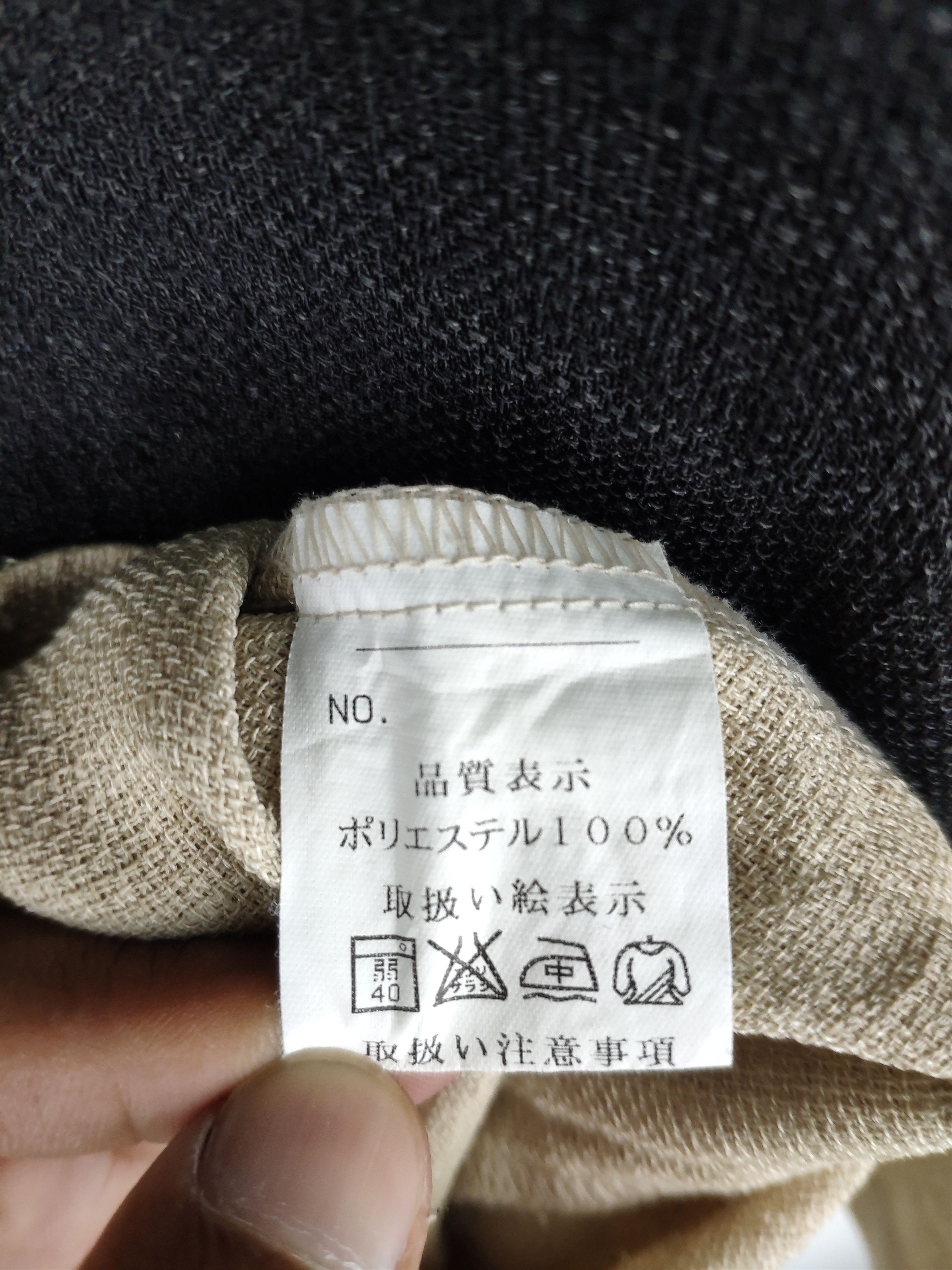 Japanese Brand Vintage 1990s Claudio Valentino Polo Shirt Size US M / EU 48-50 / 2 - 7 Thumbnail