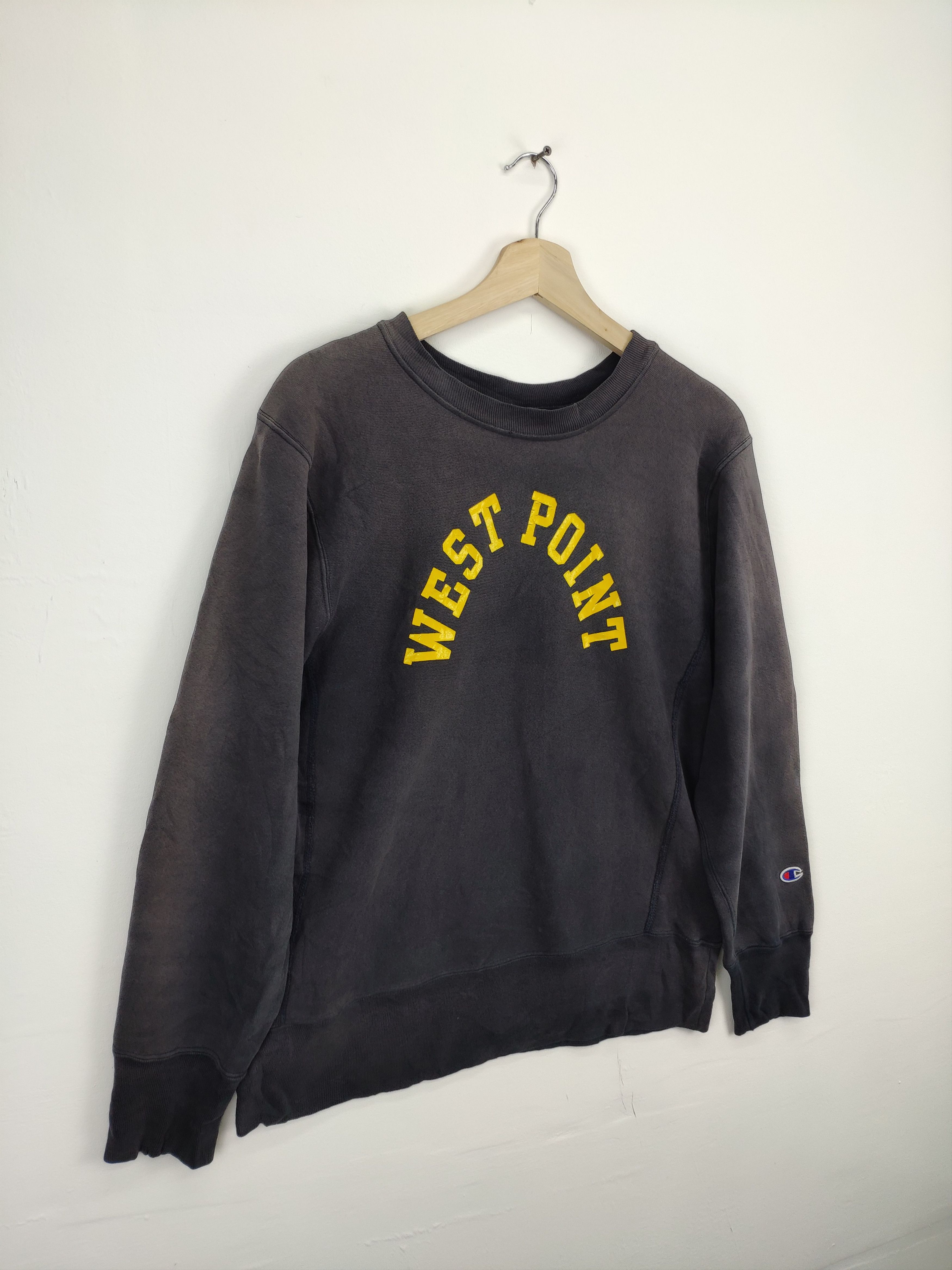 Champion × Vintage Vintage 90s Champion Sweatshirt West Point Sun Faded Size US M / EU 48-50 / 2 - 3 Thumbnail