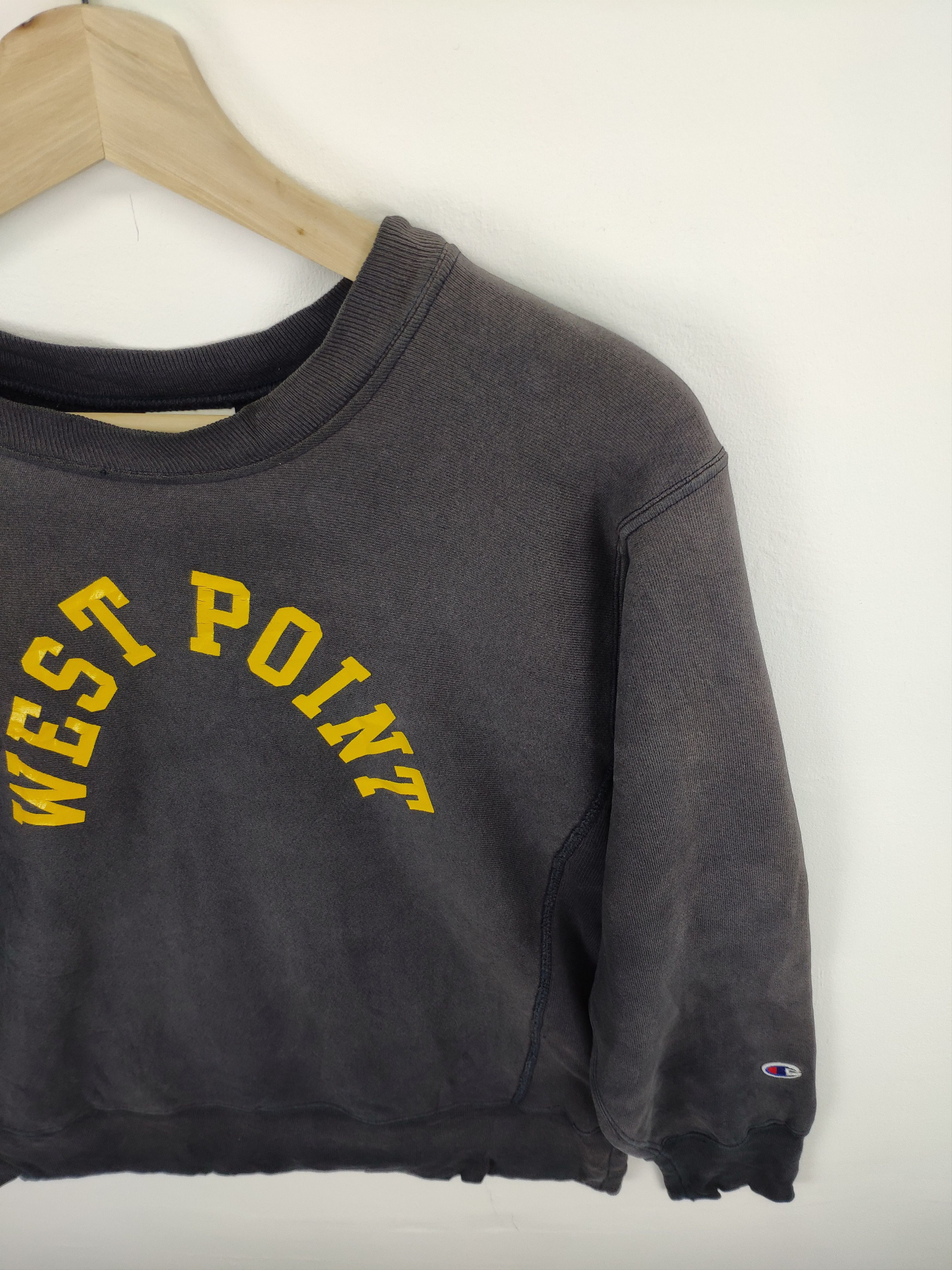 Champion × Vintage Vintage 90s Champion Sweatshirt West Point Sun Faded Size US M / EU 48-50 / 2 - 4 Thumbnail