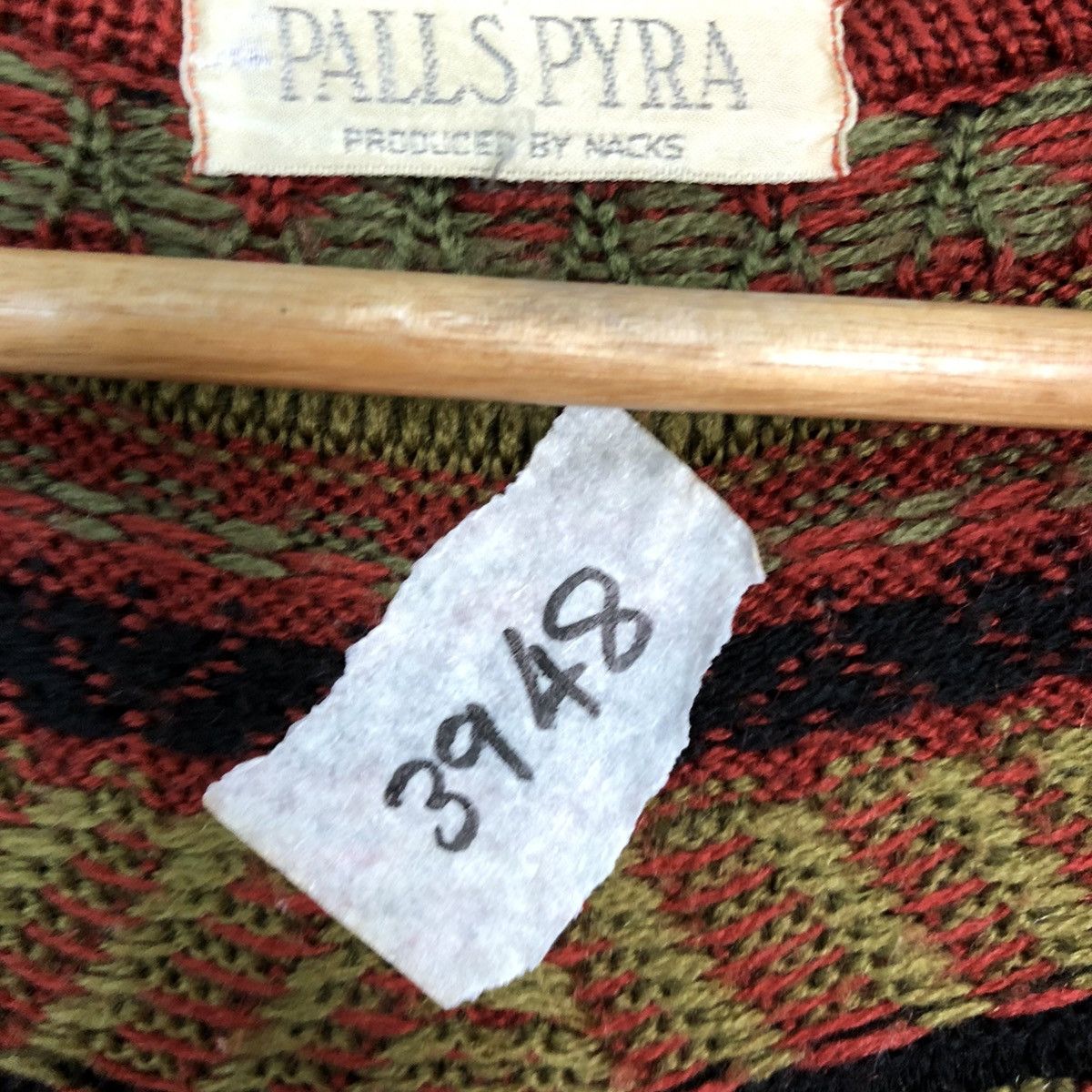 Vintage Pallspyra Brown Navajo distressed knitwear Cardigan #3948 Size US S / EU 44-46 / 1 - 10 Thumbnail