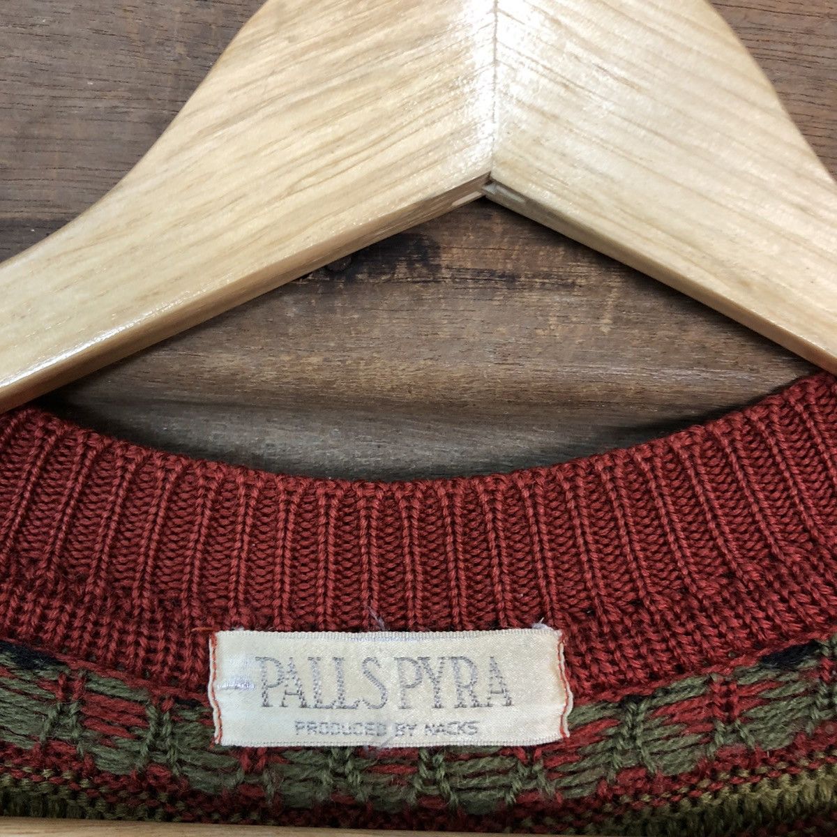 Vintage Pallspyra Brown Navajo distressed knitwear Cardigan #3948 Size US S / EU 44-46 / 1 - 11 Thumbnail