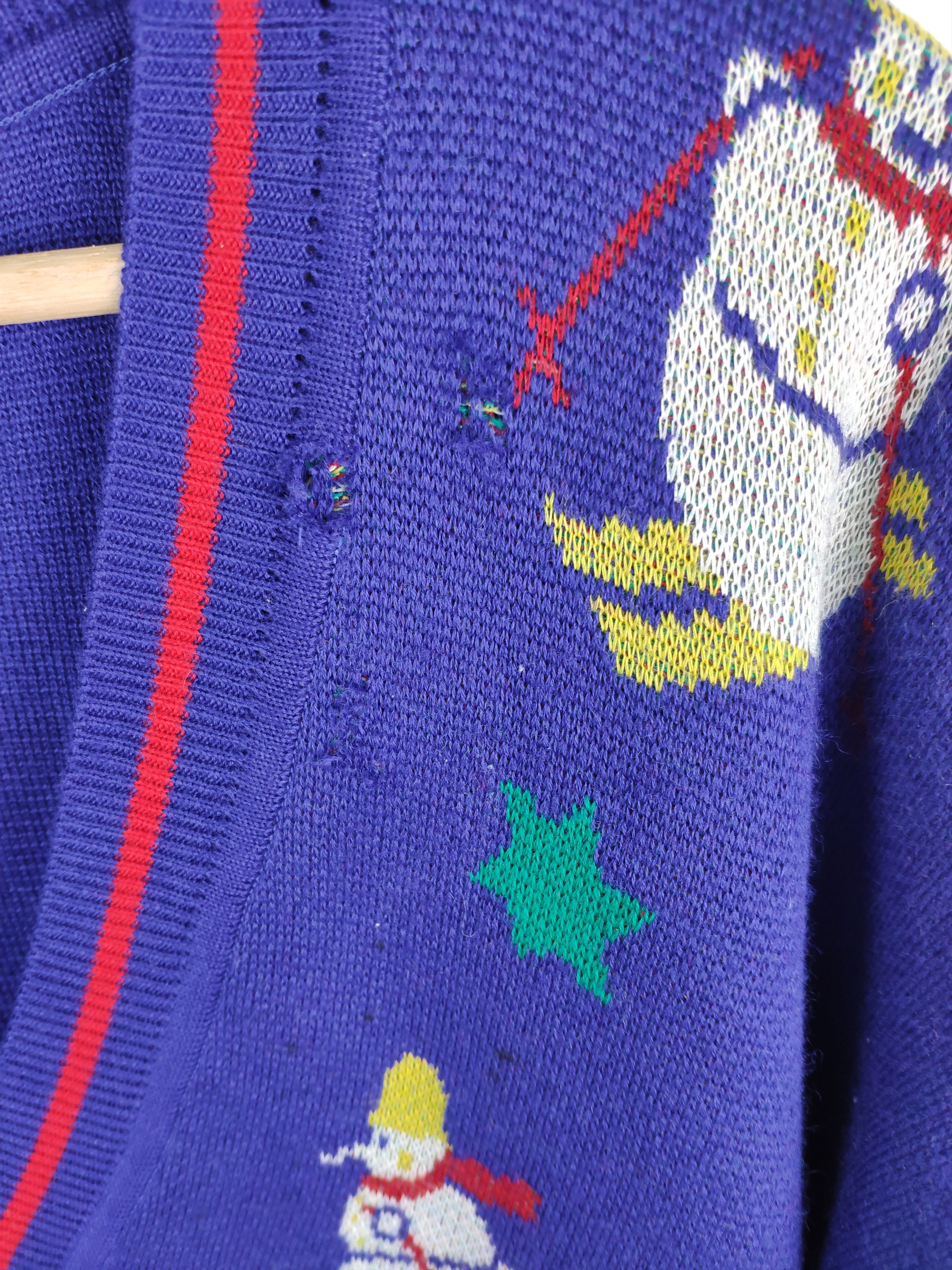 Aran Isles Knitwear × Japanese Brand × Vintage Vintage Wool Knit Sweater V Neck Givy Cartoon Size US L / EU 52-54 / 3 - 2 Thumbnail