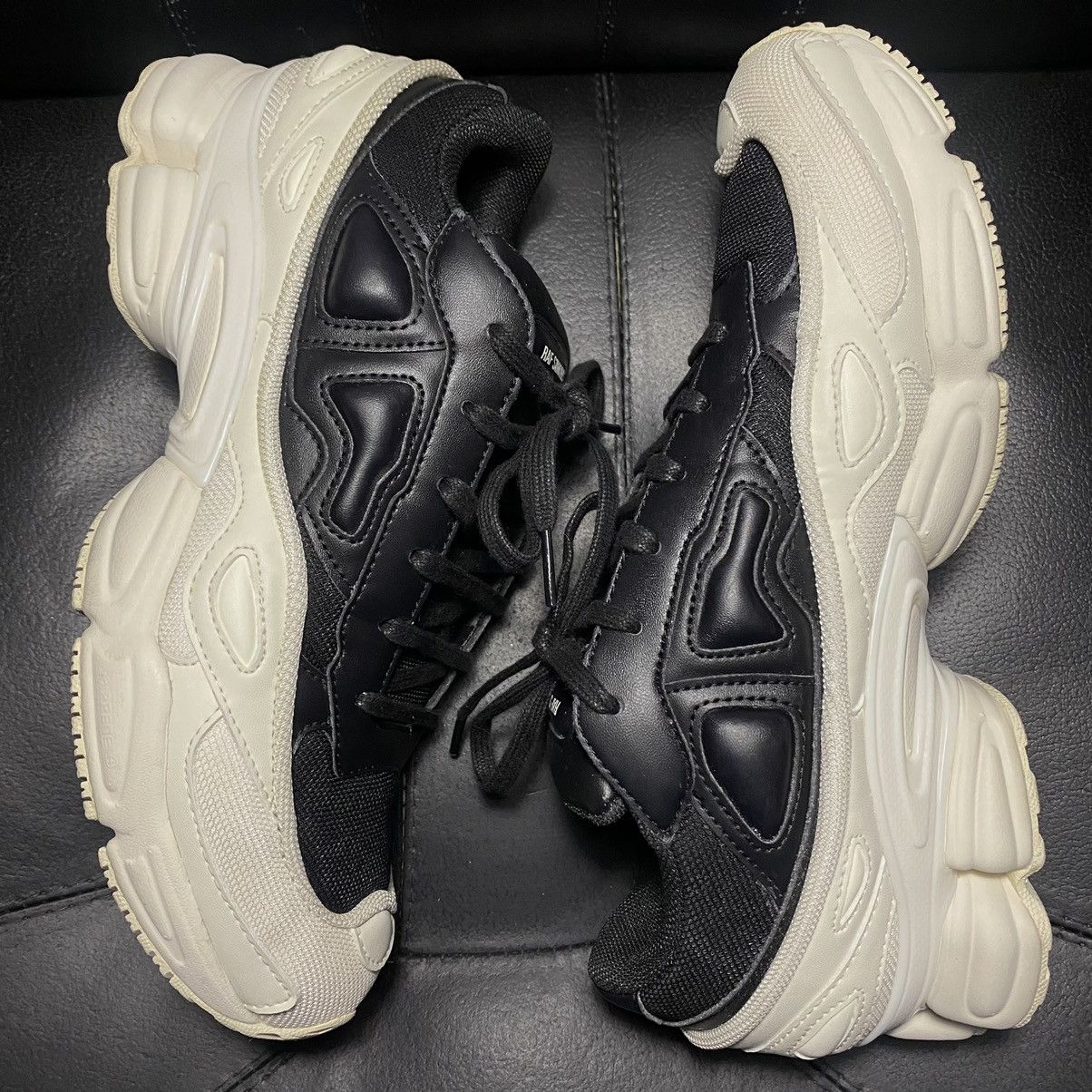 Adidas × Raf Simons Adidas Raf simons ozweego cream white FW18 Size US 8.5 / EU 41-42 - 5 Thumbnail