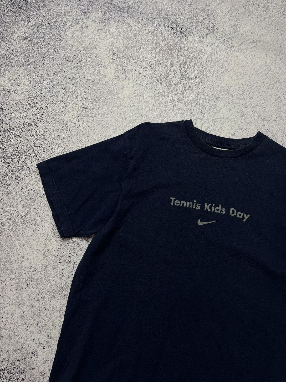 Nike Vintage Nike tee big logo Size M Size US M / EU 48-50 / 2 - 5 Thumbnail