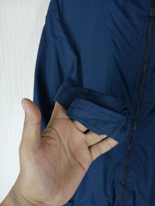 The North Face Vintage The North Face Hoodie Jacket Size US L / EU 52-54 / 3 - 5 Thumbnail