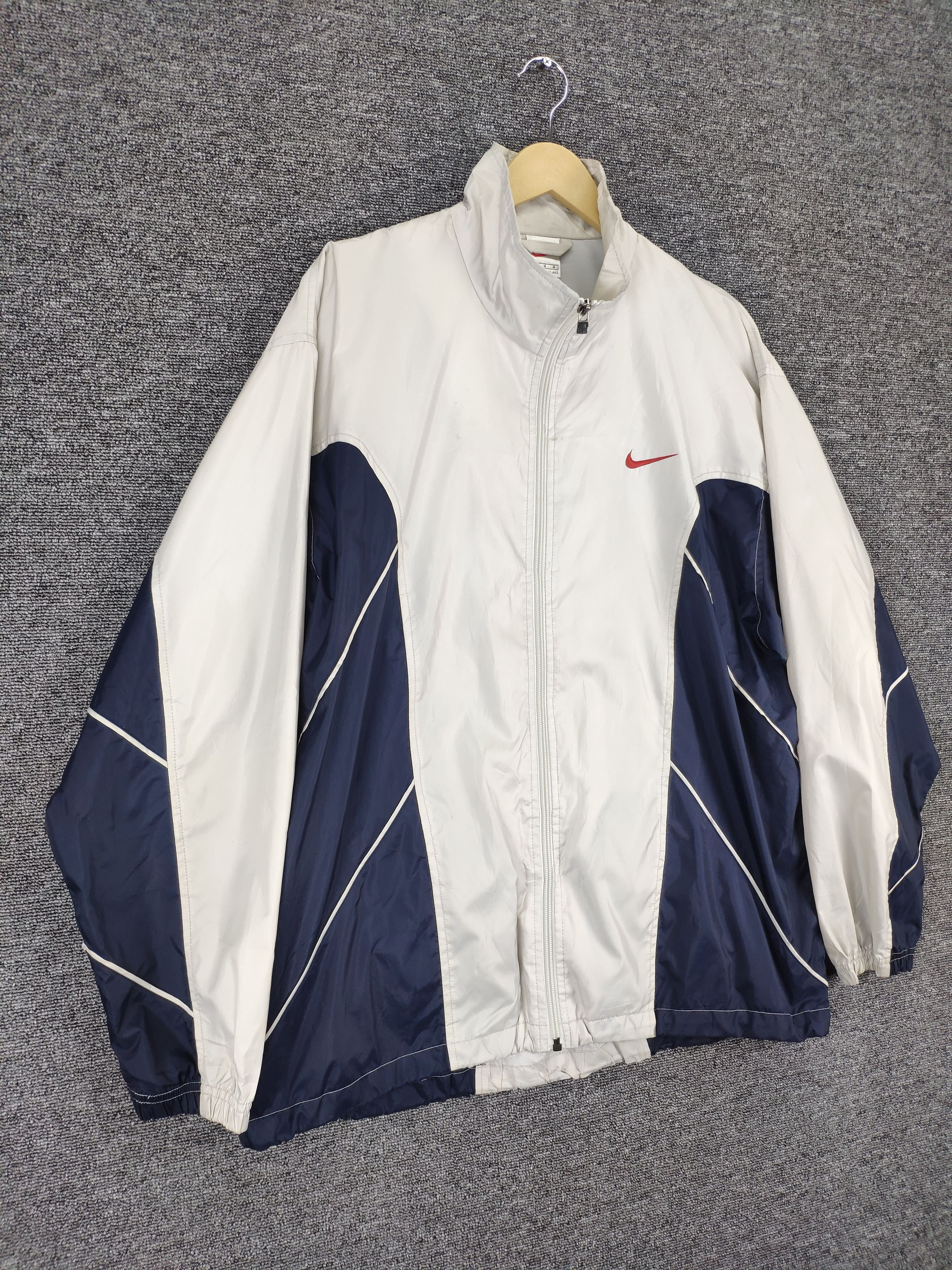 Nike × Vintage Vintage Nike Jacket Colour Block Size US L / EU 52-54 / 3 - 3 Thumbnail