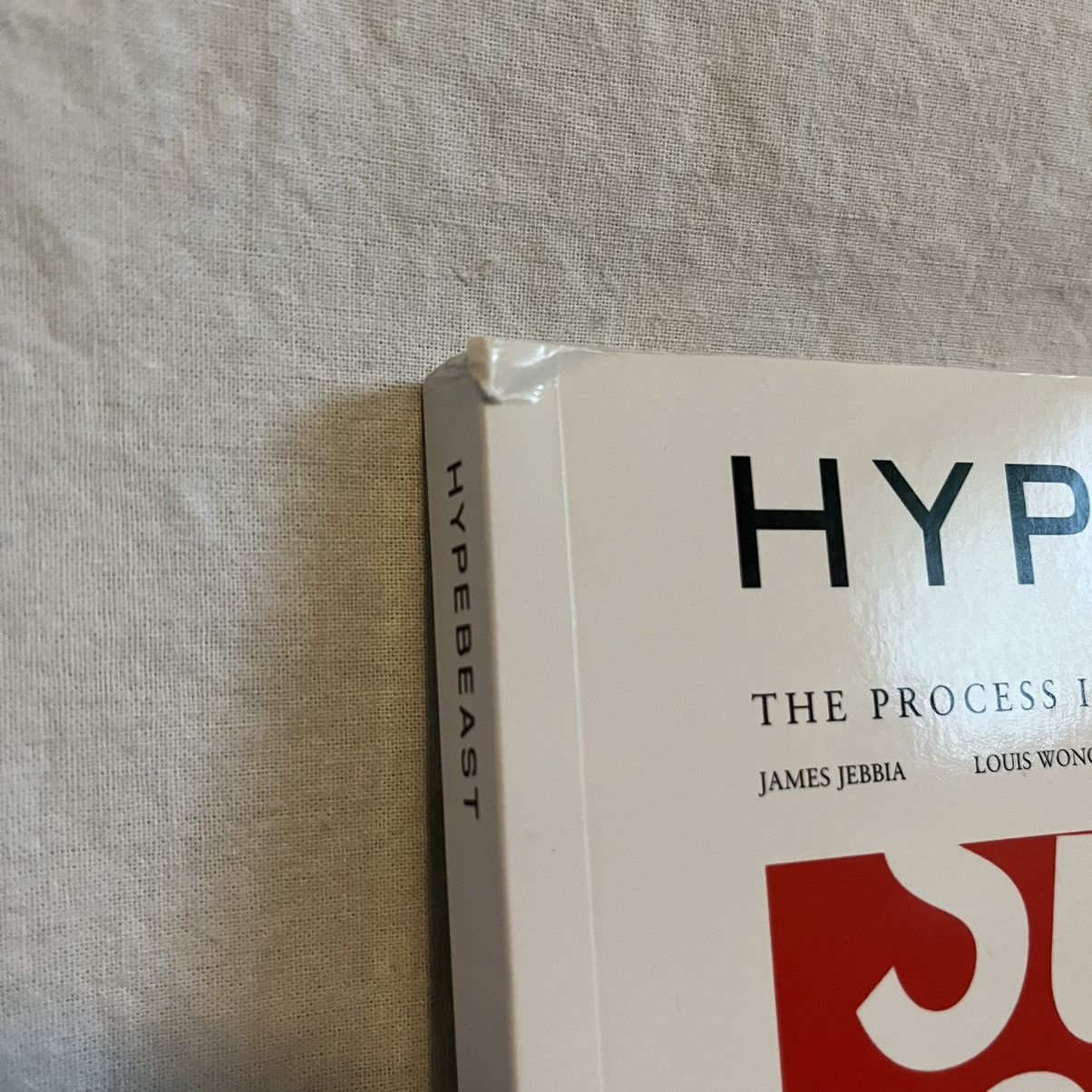 Hypebeast × Supreme Hypebeast Issue 5: The Process Issue (Supreme) Size ONE SIZE - 4 Thumbnail
