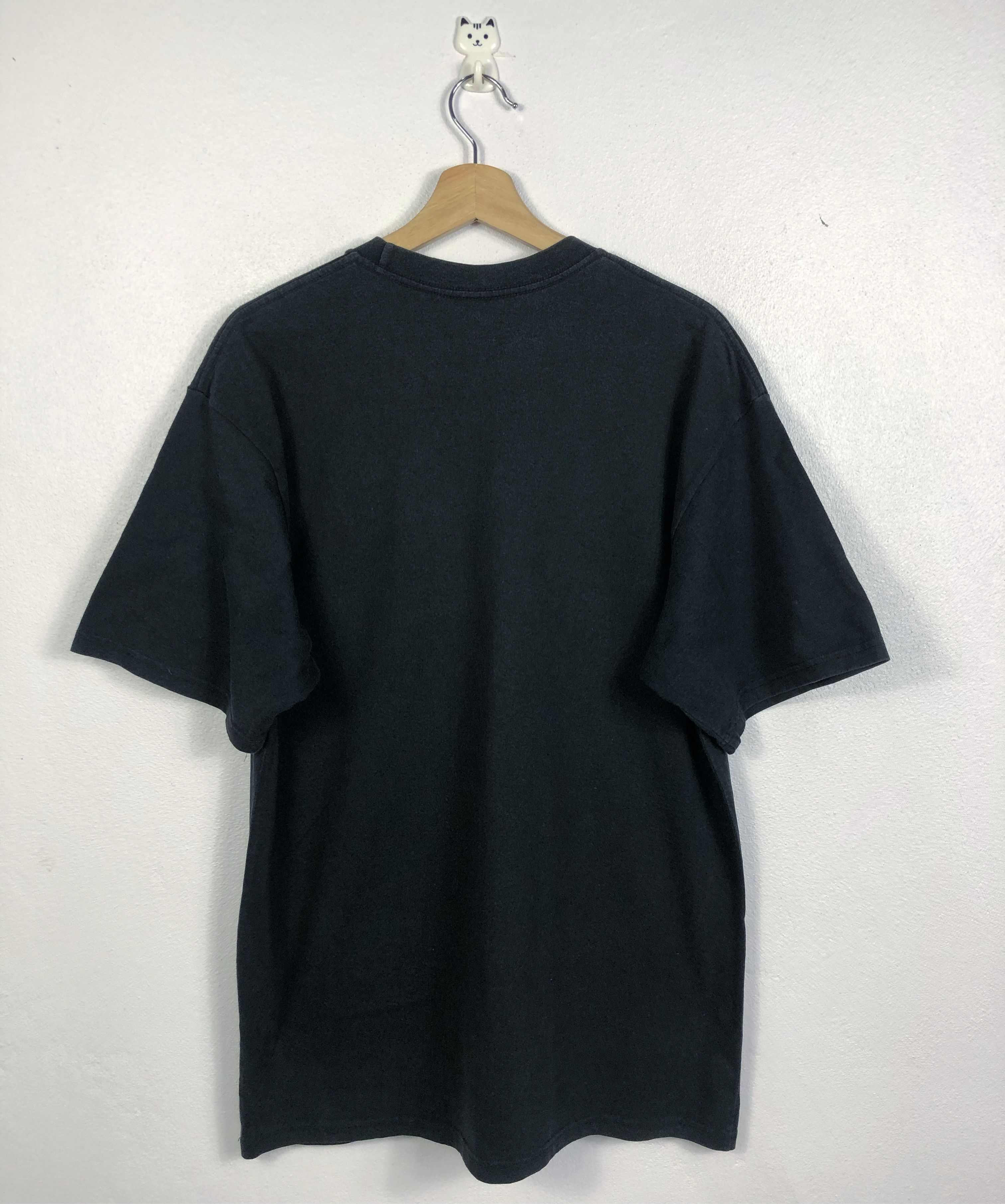 Nike Rare Vintage 2000s Nike Tee Size US L / EU 52-54 / 3 - 7 Thumbnail