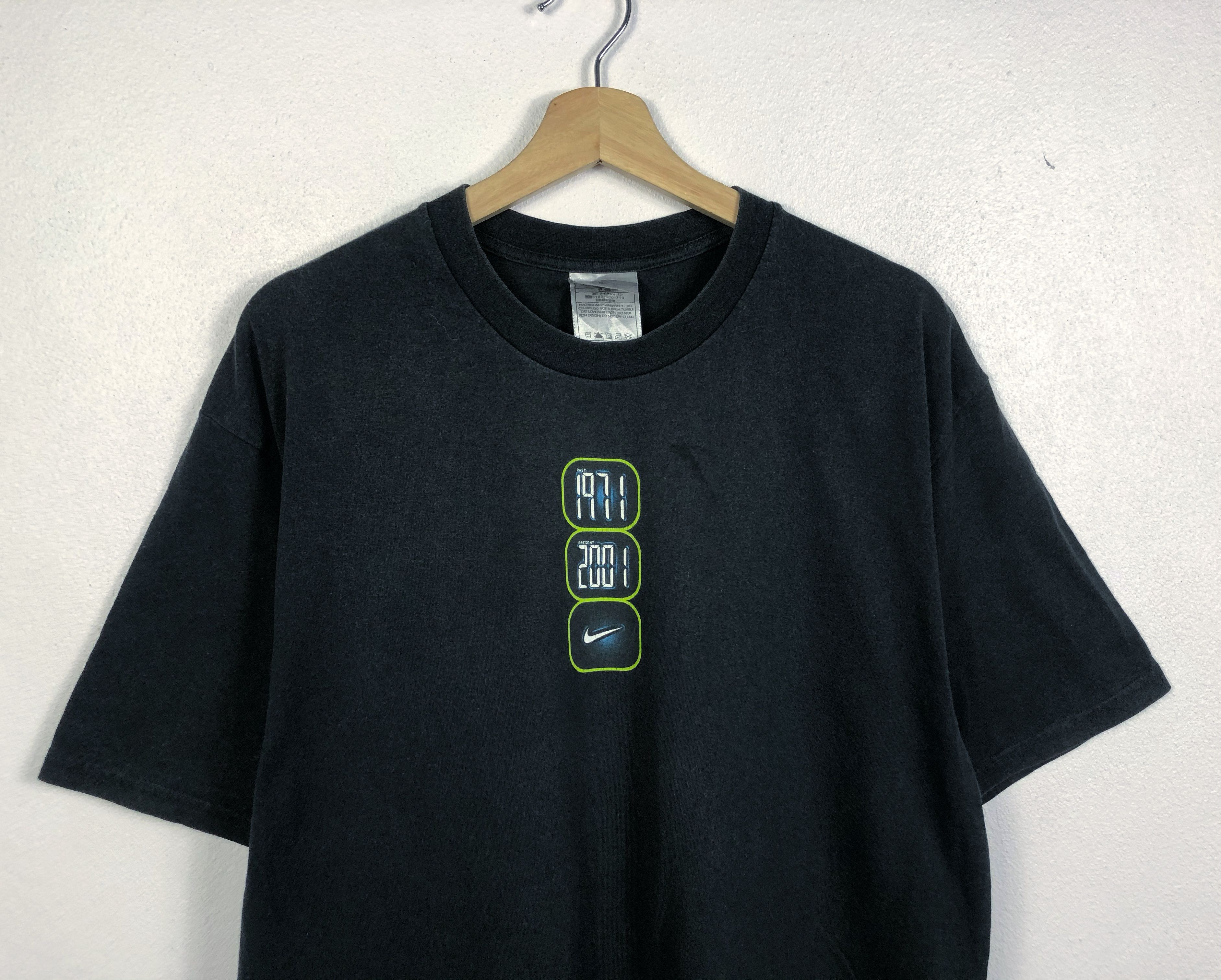 Nike Rare Vintage 2000s Nike Tee Size US L / EU 52-54 / 3 - 2 Thumbnail