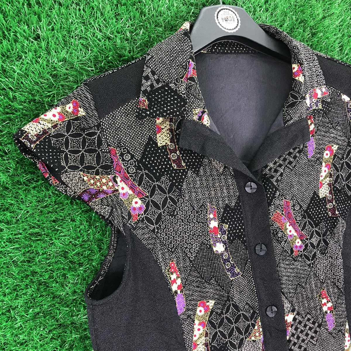 The Unbranded Brand Vintage Women Shirts Button up Sleeveless Size S / US 4 / IT 40 - 2 Thumbnail