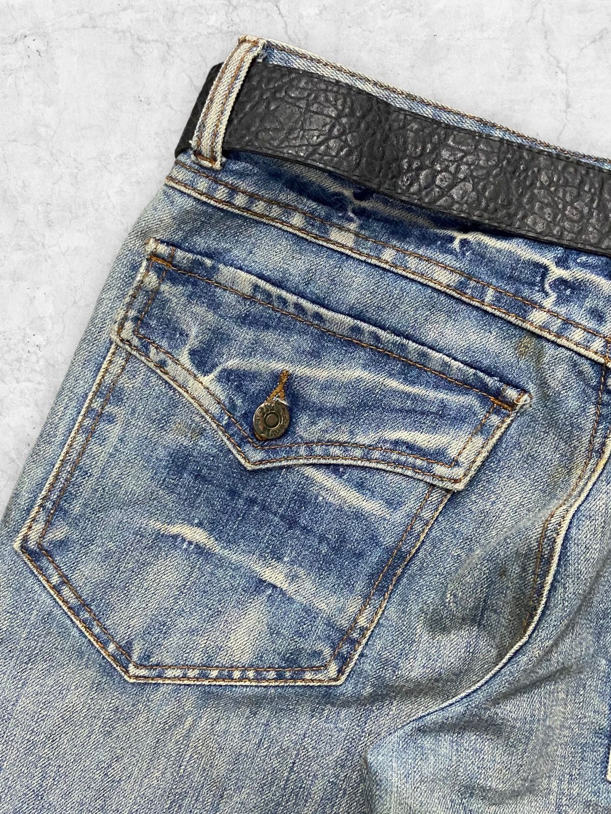 If Six Was Nine × Le Grande Bleu (L.G.B.) LGB Kapital Junya Style Flared Jeans With Leather Belt Size US 30 / EU 46 - 11 Thumbnail