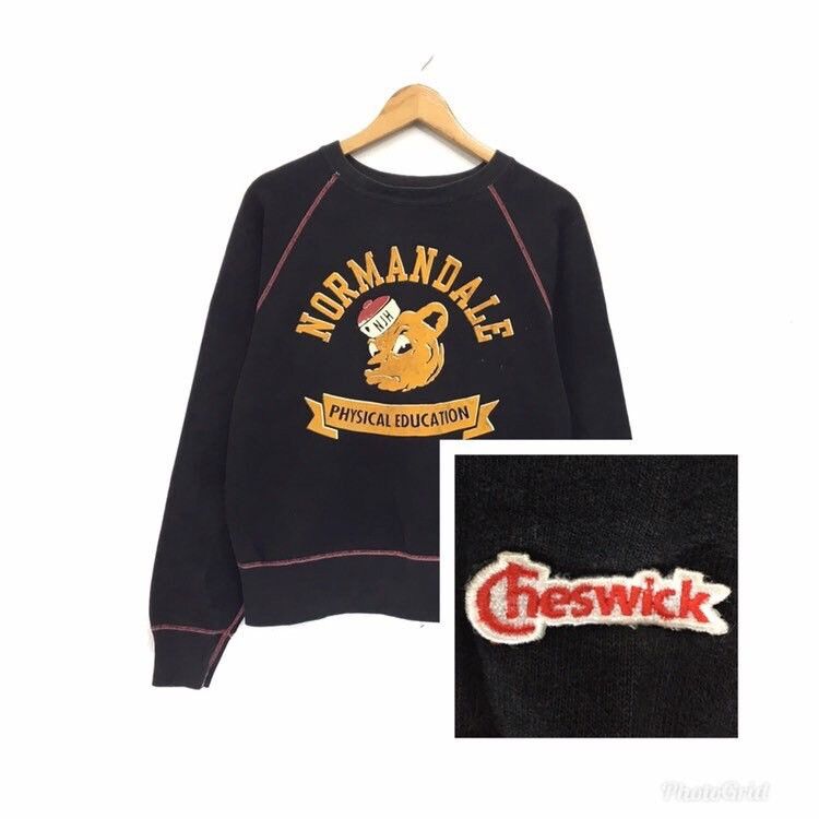 Vintage 90s Cheswick Normandale College Sweatshirt