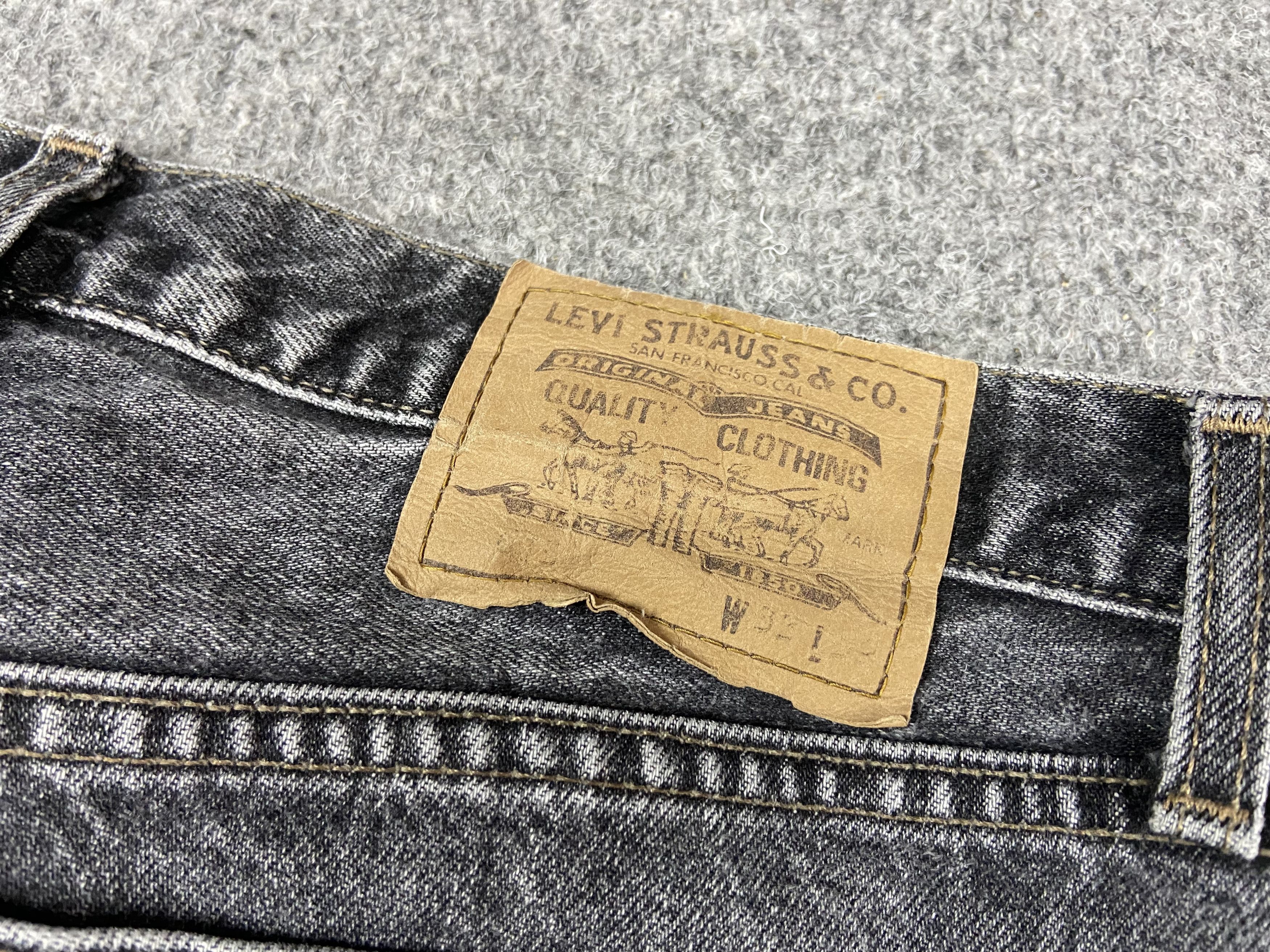 Levi's Vintage Levi’s 615 black wash denim jeans Size US 30 / EU 46 - 16 Thumbnail