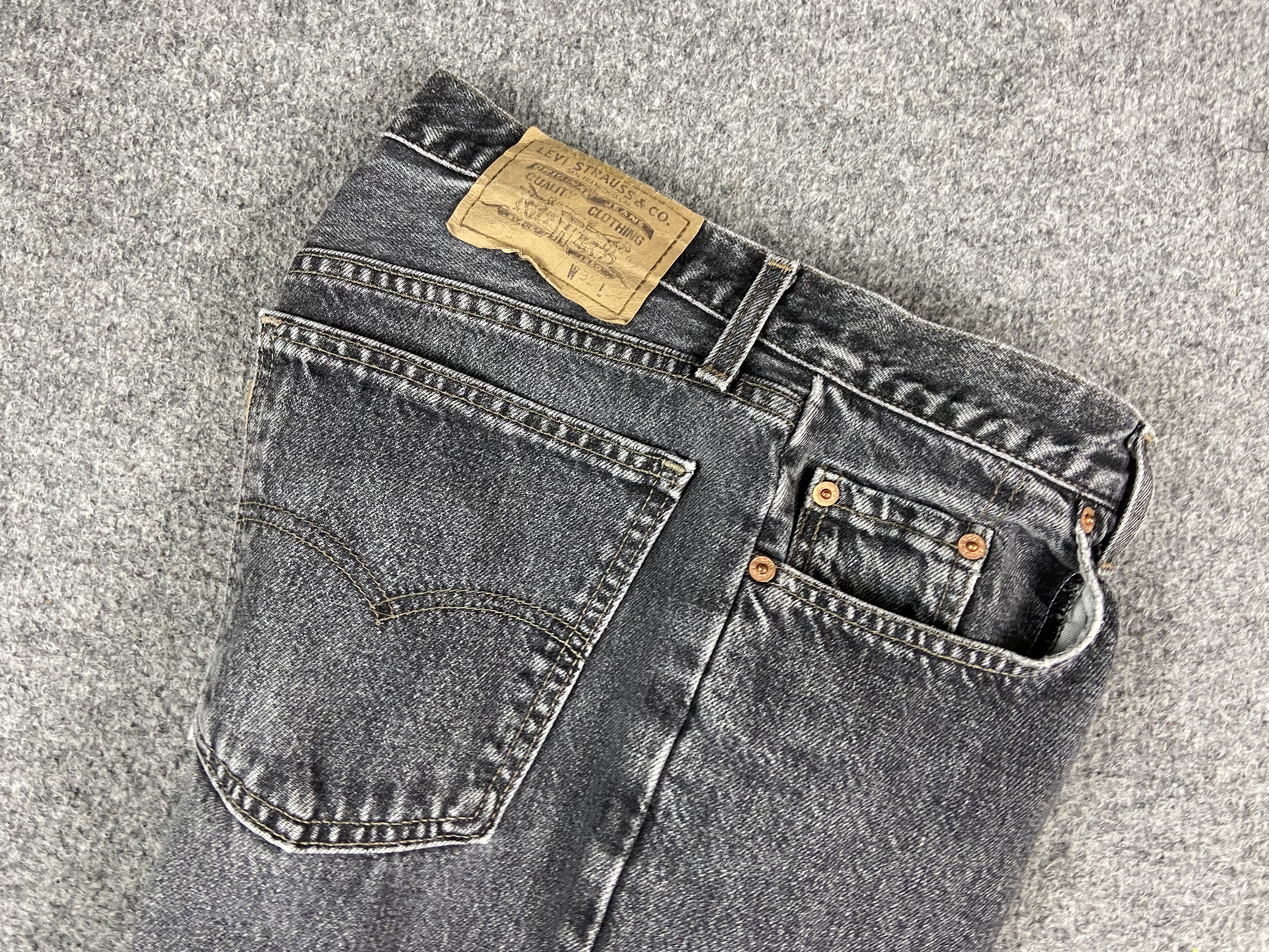 Levi's Vintage Levi’s 615 black wash denim jeans Size US 30 / EU 46 - 2 Thumbnail