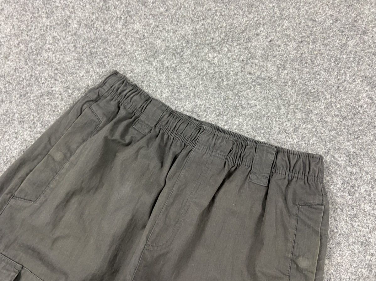 Nike × Vintage Nike vintage printed cargo shorts Size US 34 / EU 50 - 3 Thumbnail