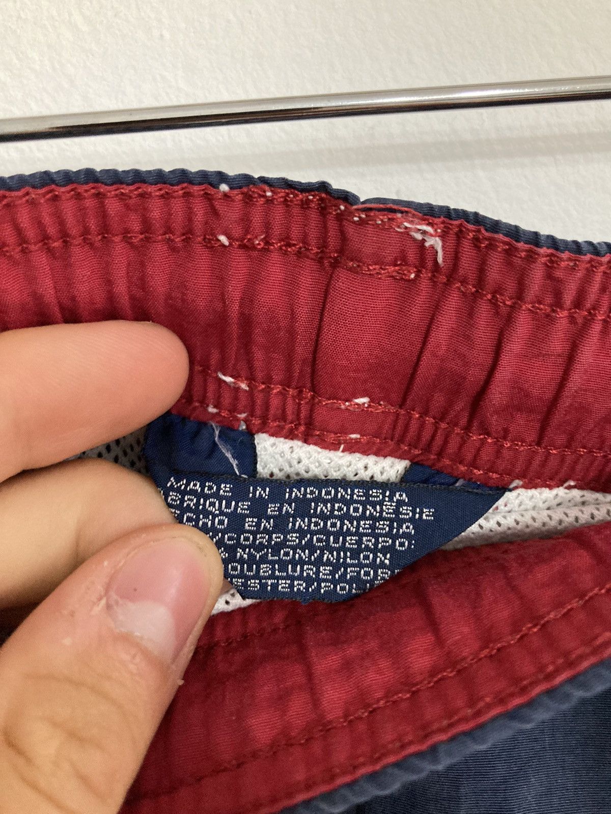 Tommy Hilfiger Vintage Swim Shorts Tommy Hilfiger y2k 90s Logo Size US 34 / EU 50 - 5 Thumbnail