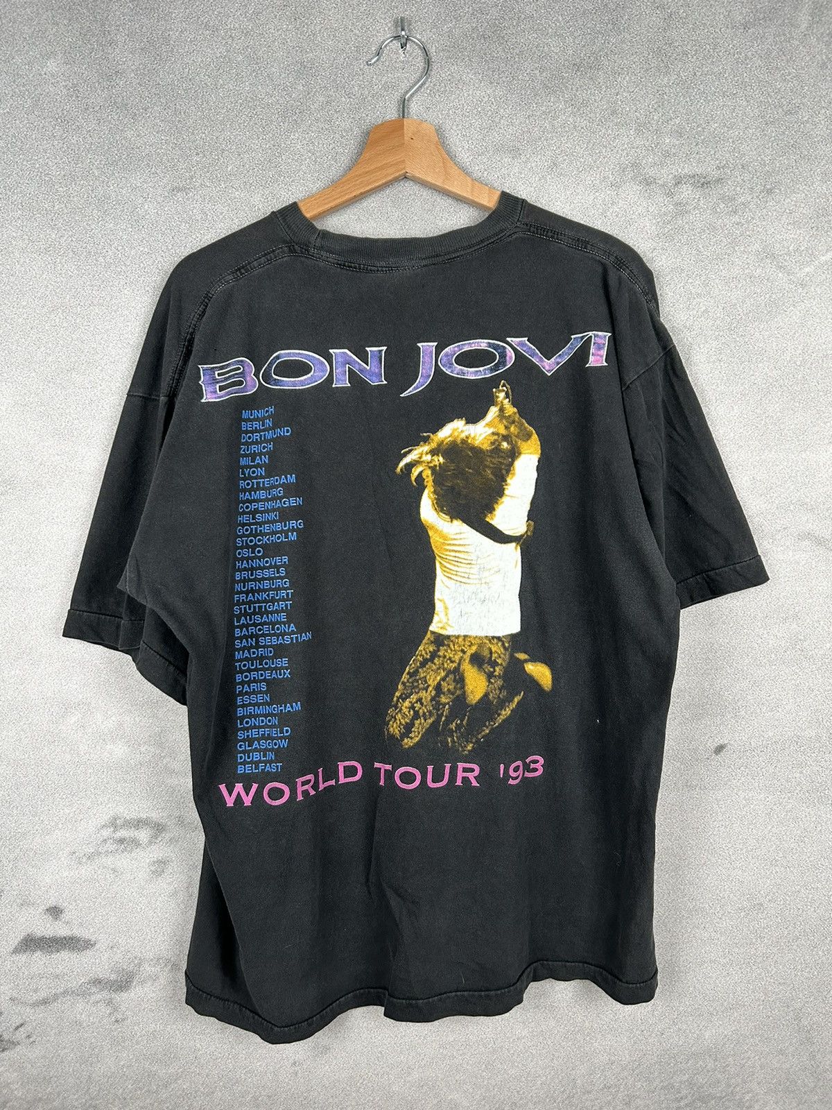 Band Tees Vintage 1993 Bon Jovi rock Band Tee Tour 90s Washed Rare Size US L / EU 52-54 / 3 - 2 Thumbnail