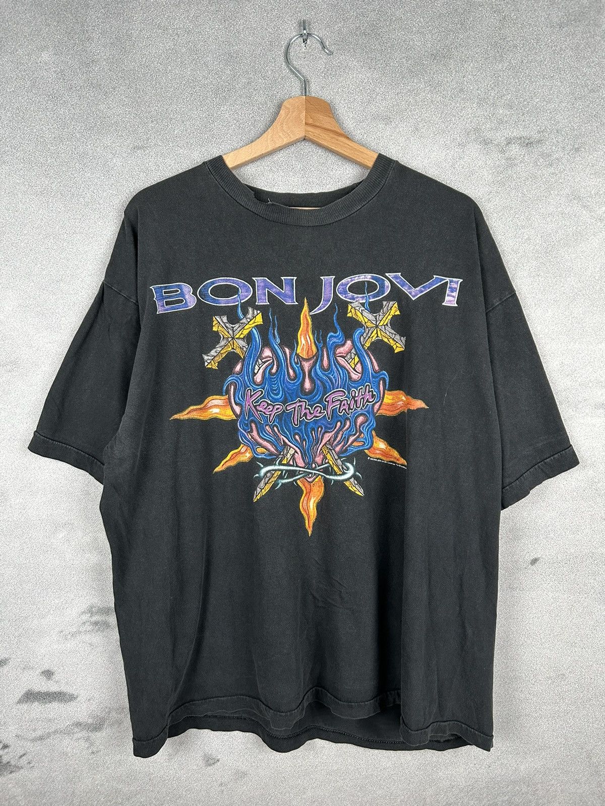 Band Tees Vintage 1993 Bon Jovi rock Band Tee Tour 90s Washed Rare Size US L / EU 52-54 / 3 - 9 Thumbnail