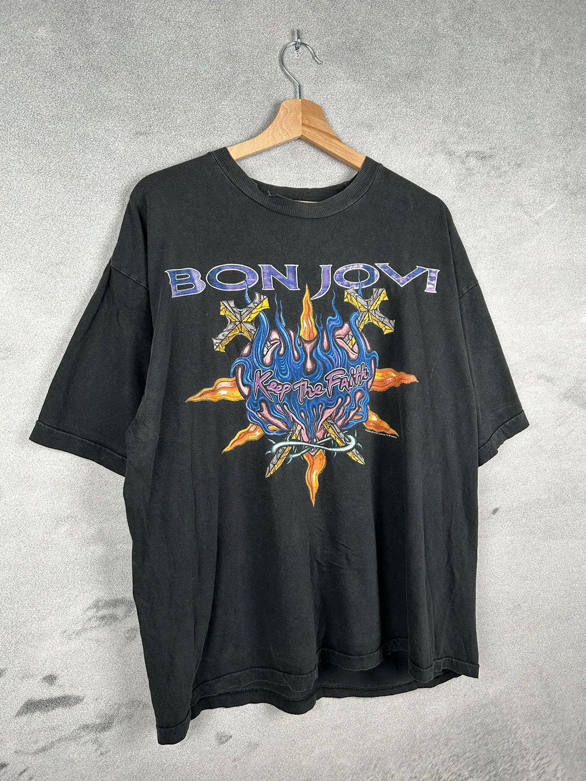 Band Tees Vintage 1993 Bon Jovi rock Band Tee Tour 90s Washed Rare Size US L / EU 52-54 / 3 - 8 Thumbnail