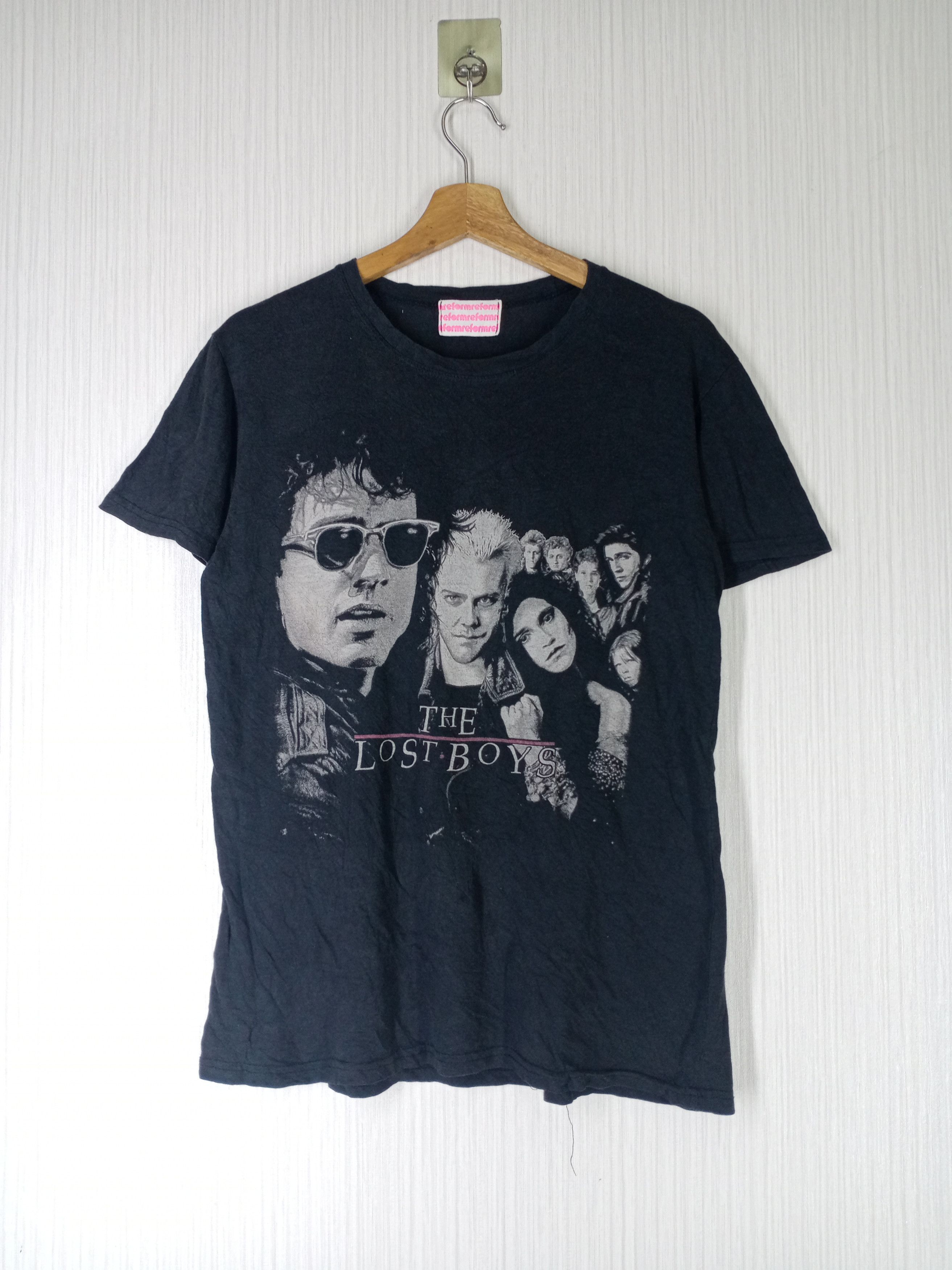 Vintage THE LOST BOYS "Sleep All Day, Party All Night" Movie Size US M / EU 48-50 / 2 - 1 Thumbnail