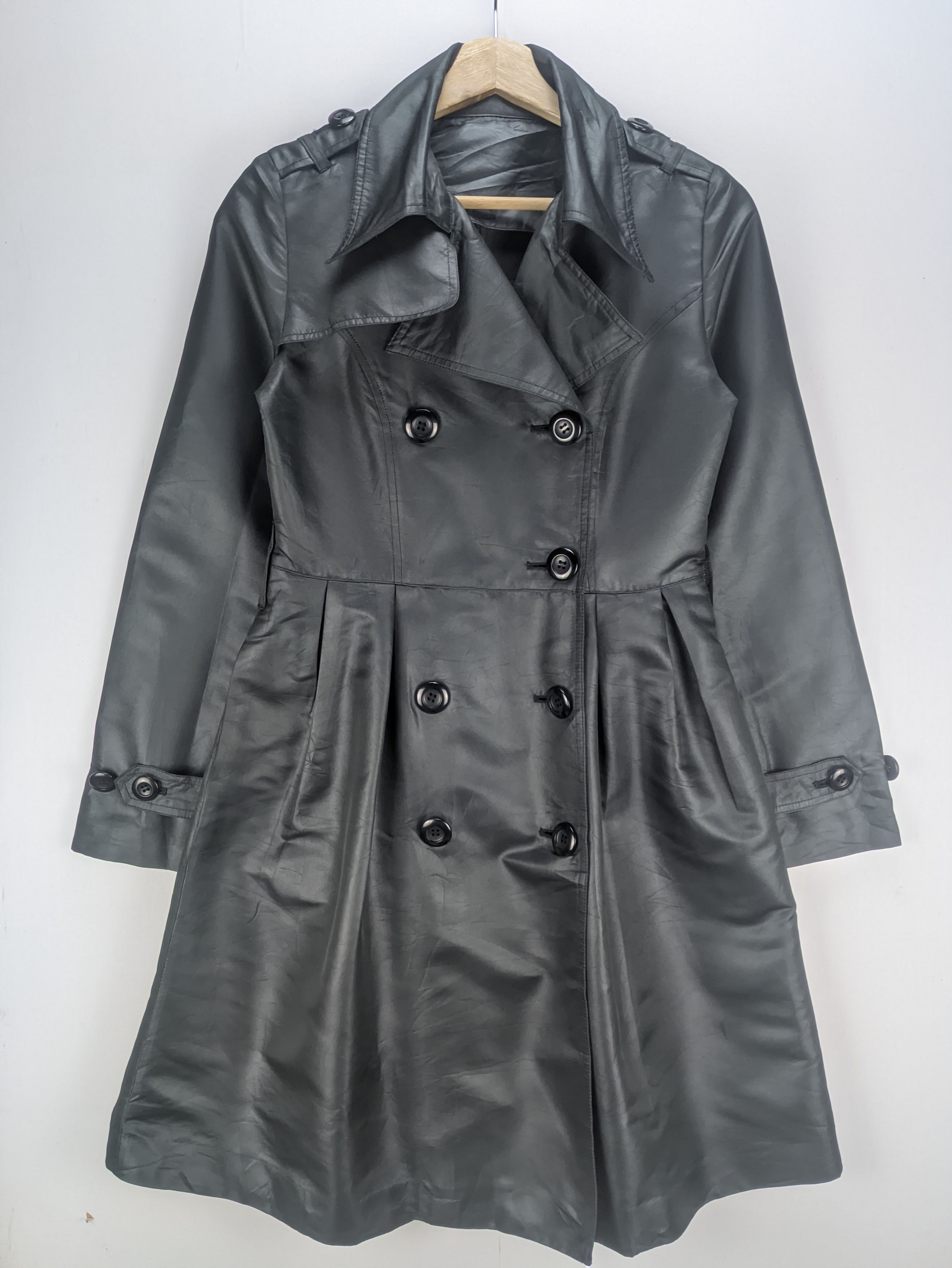 Vintage Steals🔥Vintage Trench Coat Double Breast by t.t.u Size S / US 4 / IT 40 - 1 Thumbnail