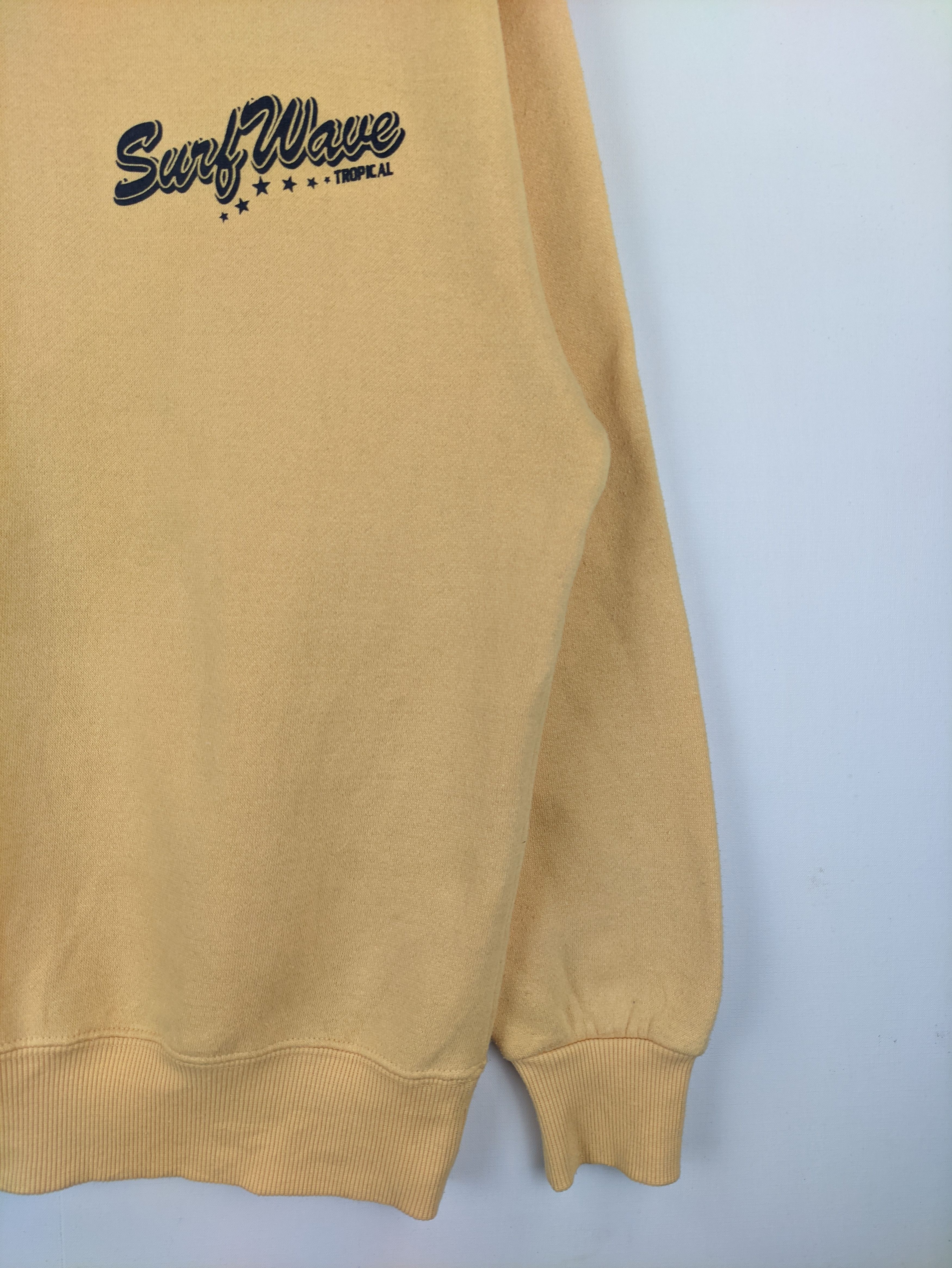 Steals🔥Vintage Sweatshirt Tropical Surf Wave Backhit