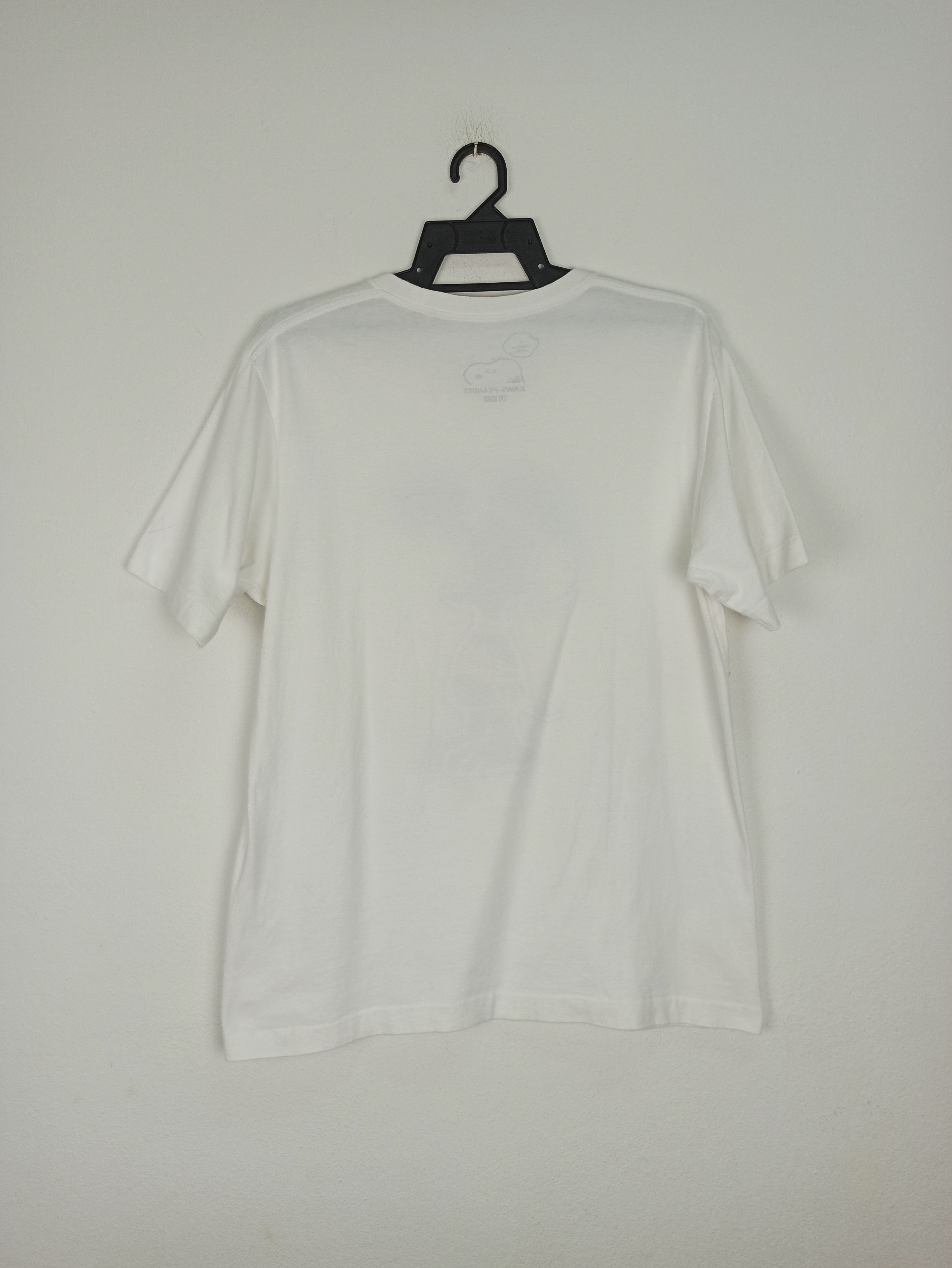Kaws × Uniqlo 🔥Rare🔥 Joe Kaws X Peanuts Tee by Uniqlo (c41) Size US L / EU 52-54 / 3 - 4 Thumbnail