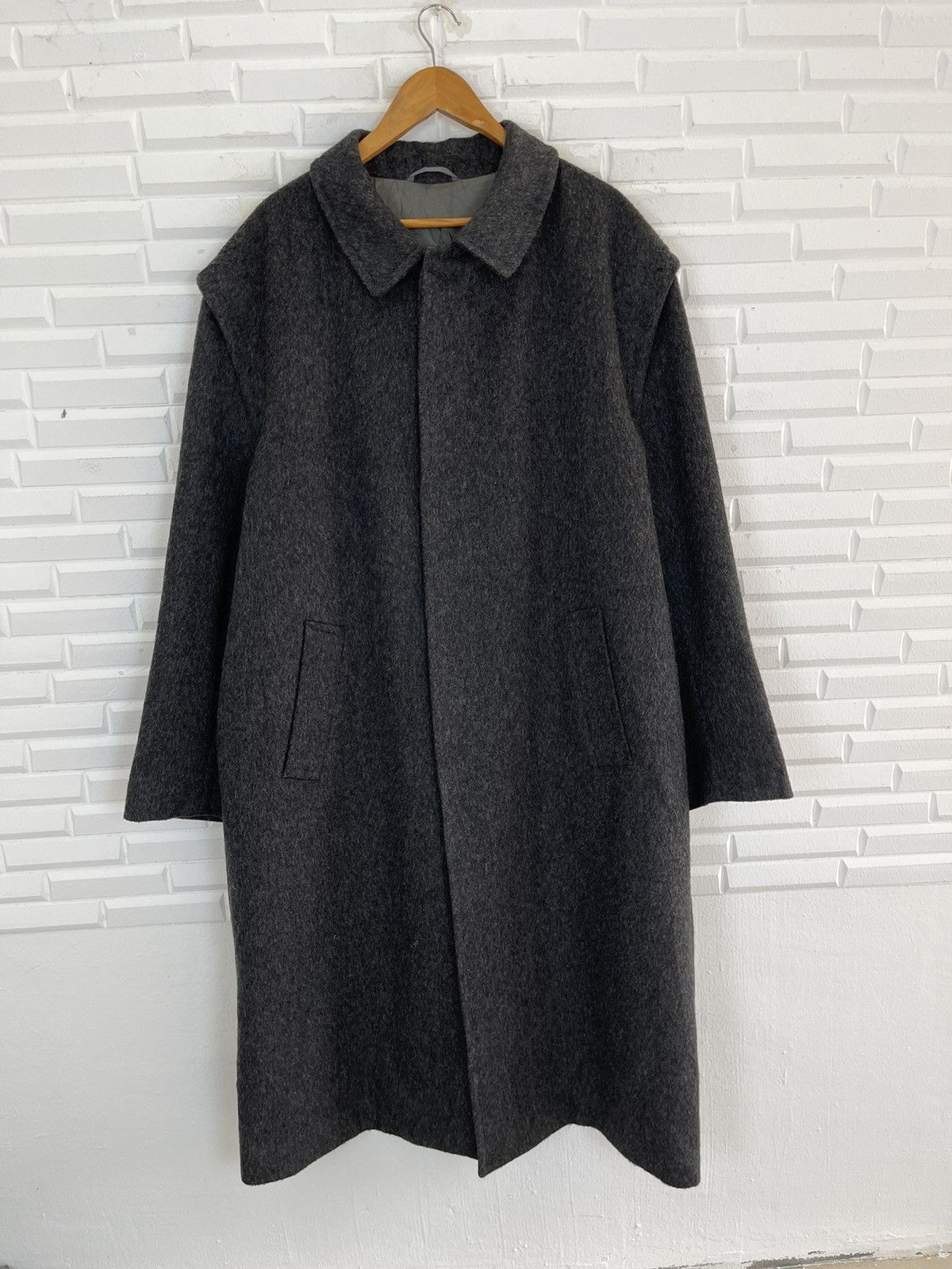 Hugo Boss True Vintage 80’s HUGO BOSS WOOL BLEND OVERCOAT Size US XL / EU 56 / 4 - 9 Thumbnail