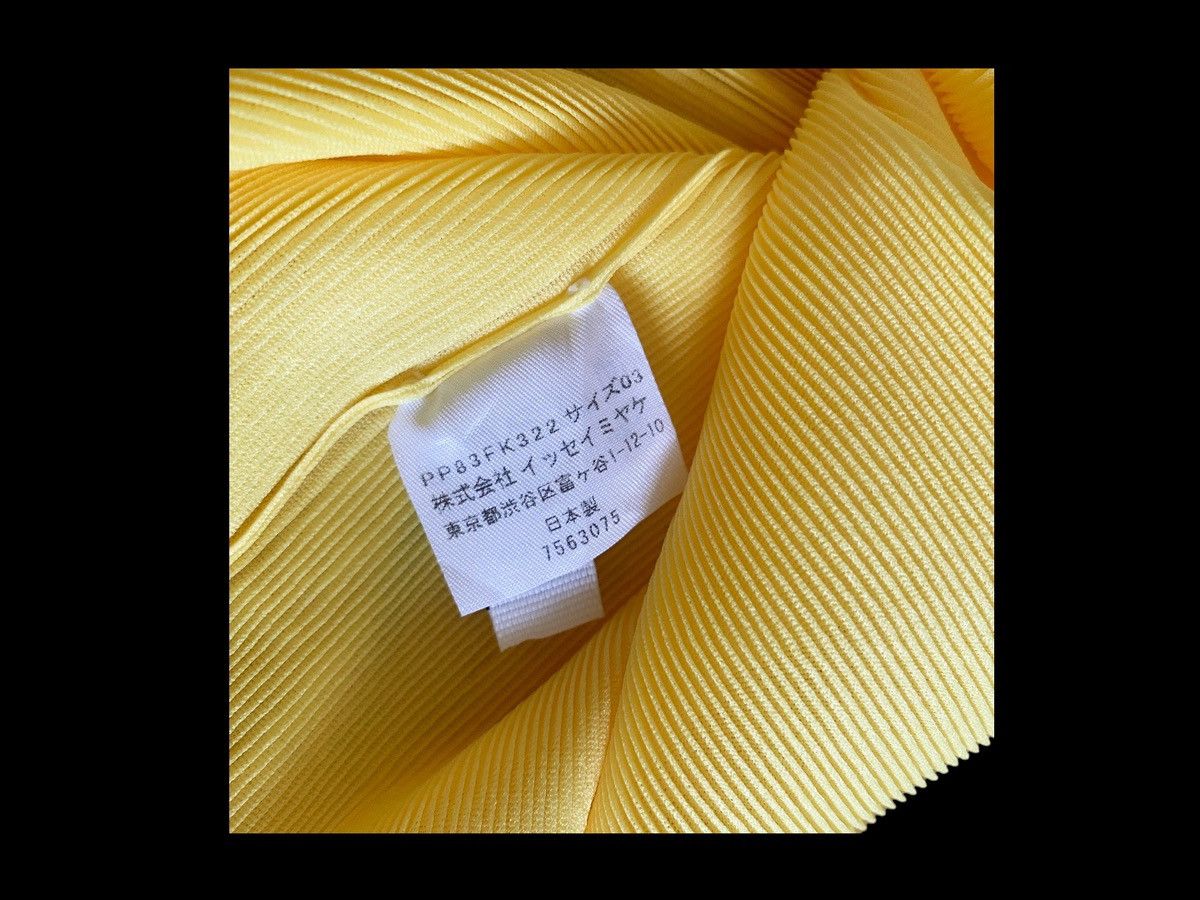 RARE Pleats Please Issey Miyake Turtleneck Yellow Tank Top