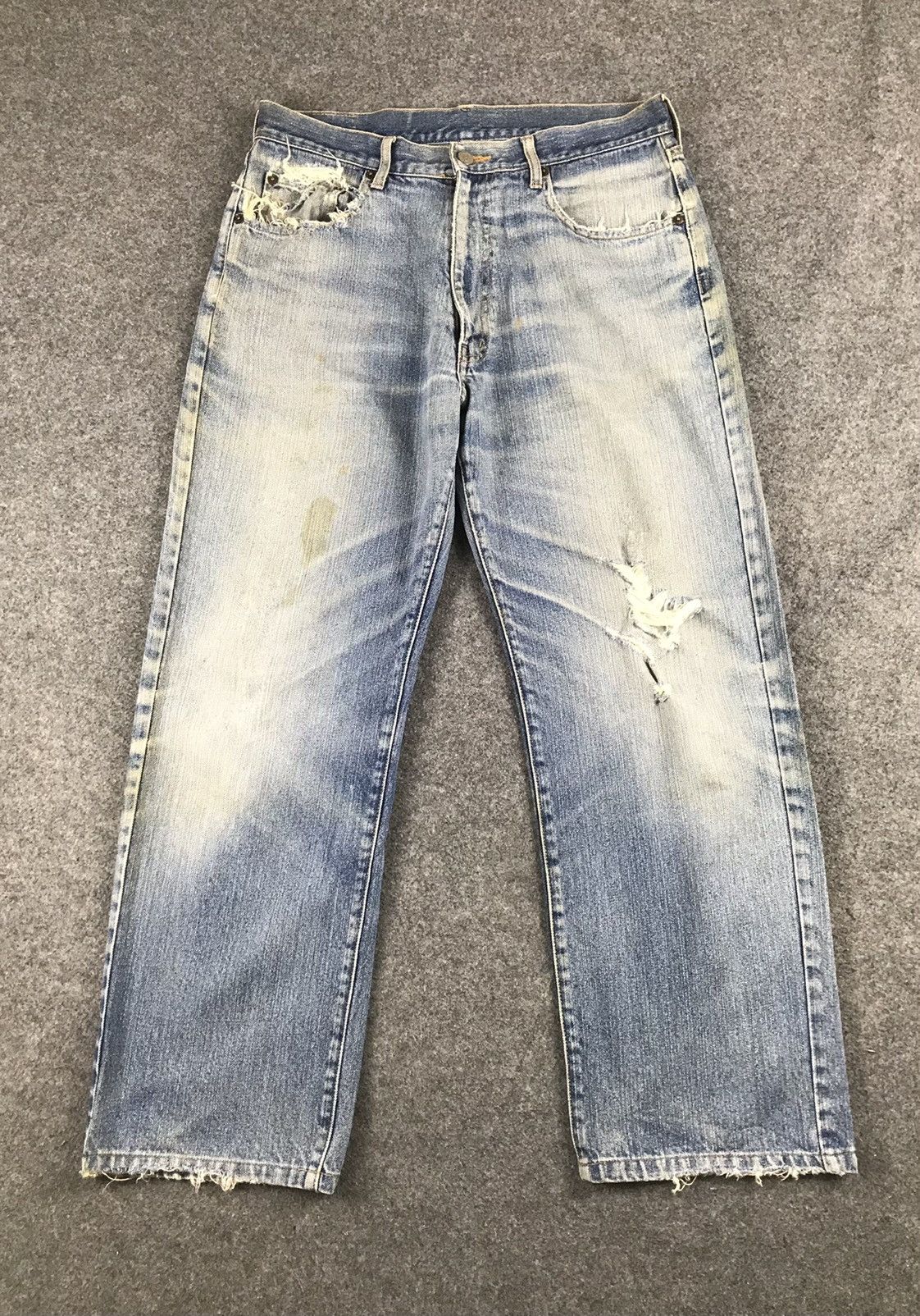 image of Uniqlo x Vintage Distressed Unique Clothing Warehouse in Light Blue, Men's (Size 33)