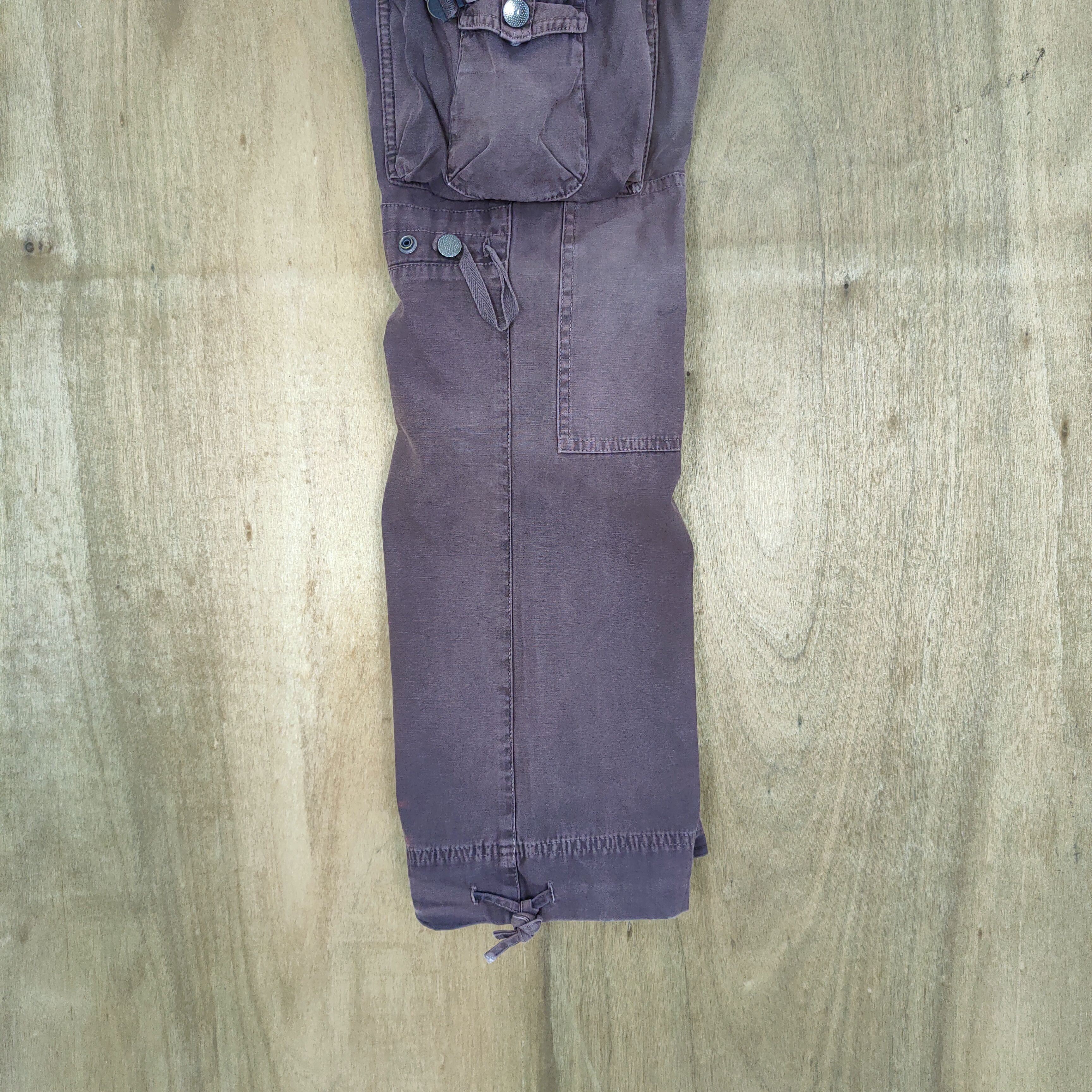 Japanese Brand VINTAGE AUDIENCE FADED BROWN BONDAGE PARACHUTE CARGO PANTS Size US 32 / EU 48 - 14 Thumbnail