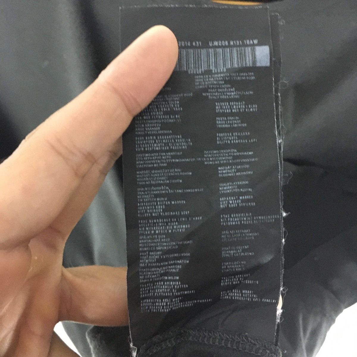 Prada Pick!! OG PRADA Pocket Tshirt Size US S / EU 44-46 / 1 - 7 Thumbnail