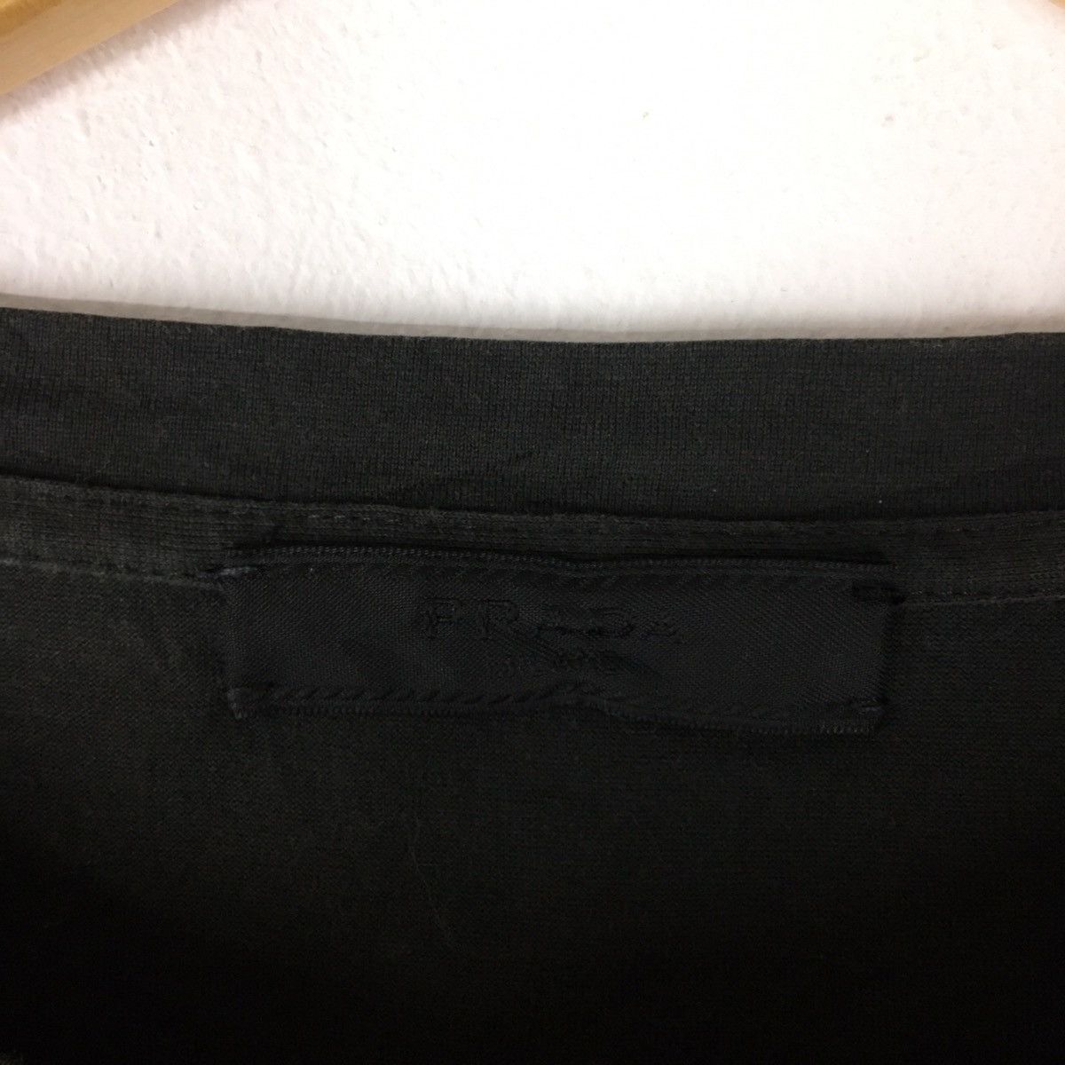 Prada Pick!! OG PRADA Pocket Tshirt Size US S / EU 44-46 / 1 - 5 Thumbnail