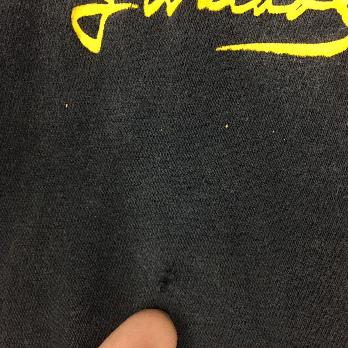 Andy Warhol × Vintage Vintage 90s Andy Warhol pop art big logo sun faded tshirt Size US S / EU 44-46 / 1 - 6 Thumbnail
